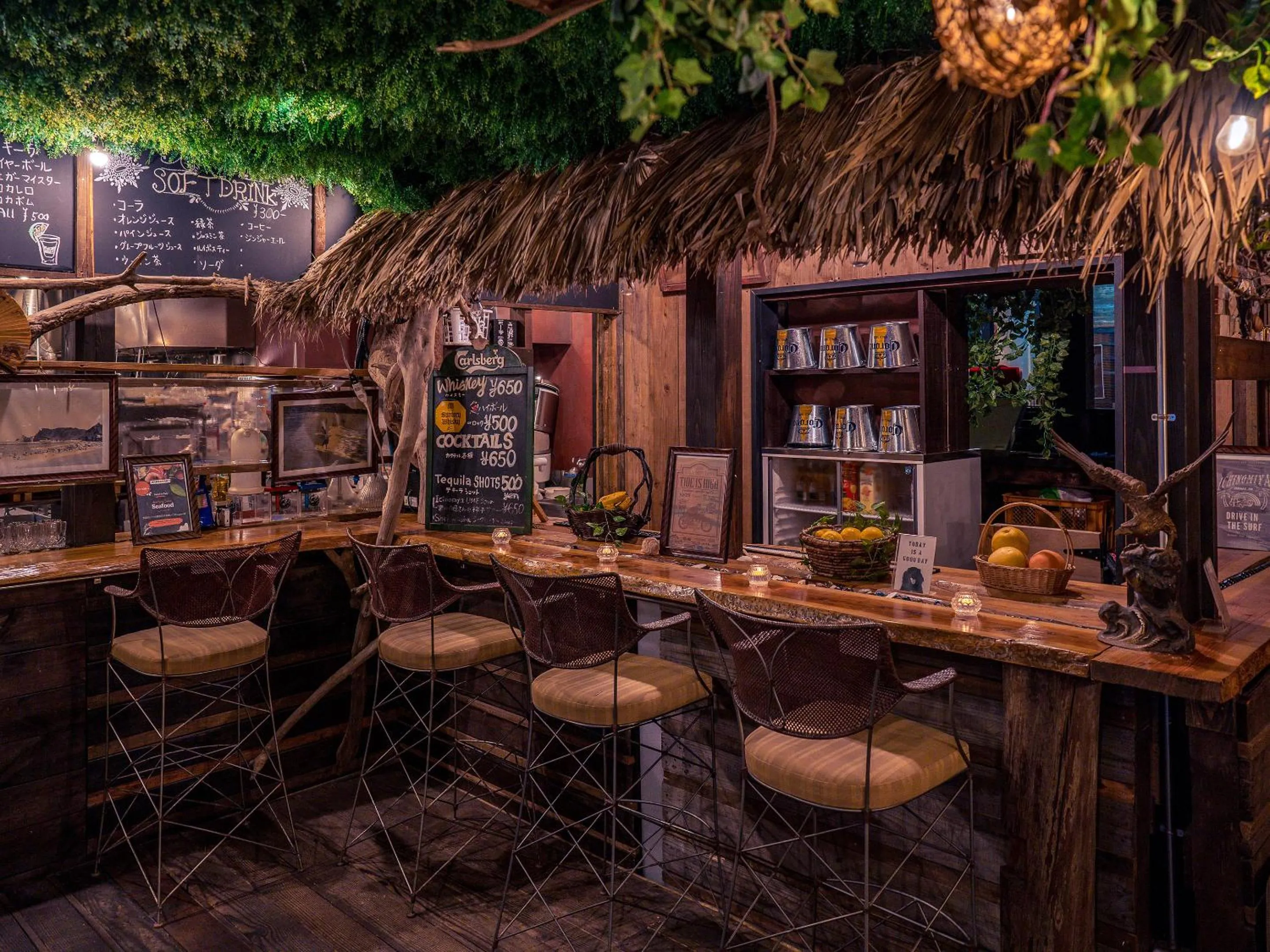 Restaurant/places to eat in Drive in Ichinomiya motel