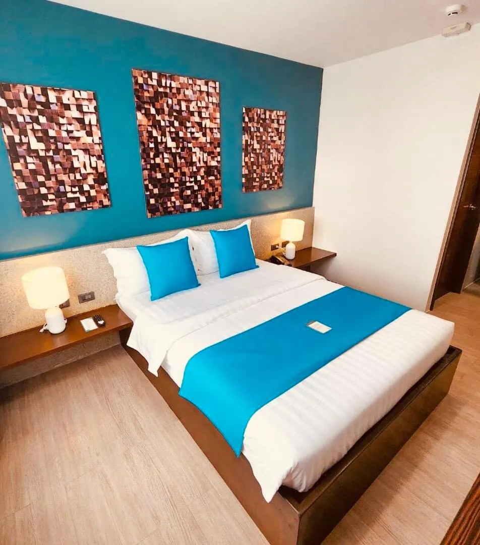 Bed in Fynn Boutique Hotel