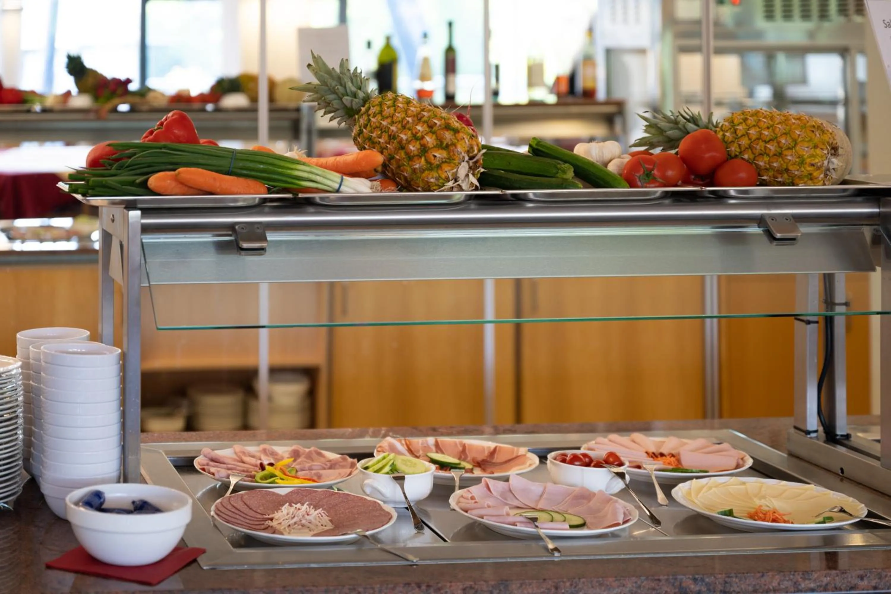 Restaurant/places to eat in Hermann Neuberger Sportschule