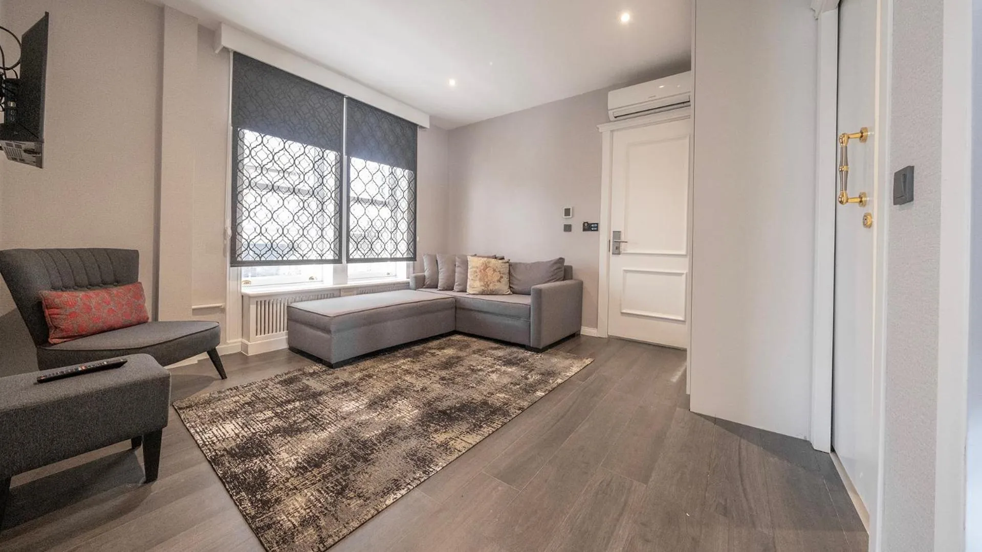 Living room, Bed in Loop Hotel Bosphorus İstanbul