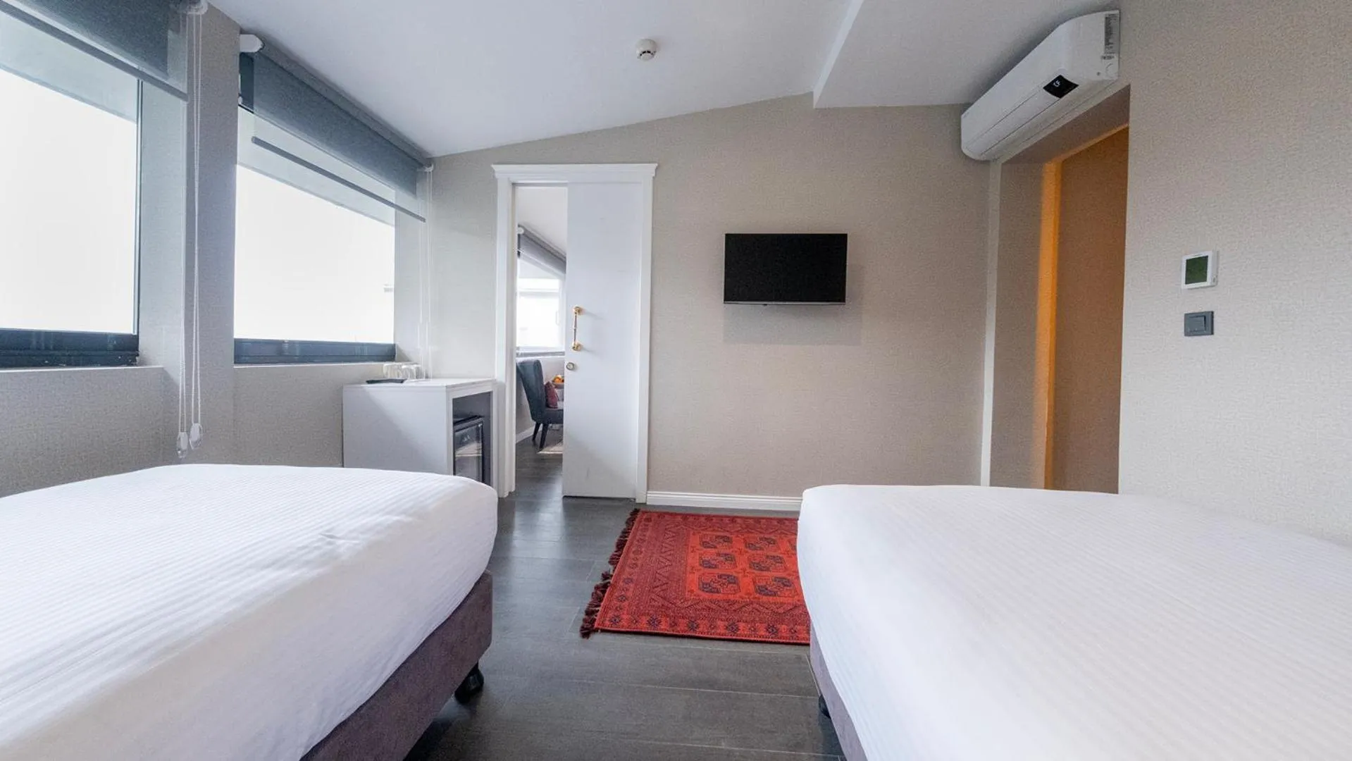 Photo of the whole room, Bed in Loop Hotel Bosphorus İstanbul