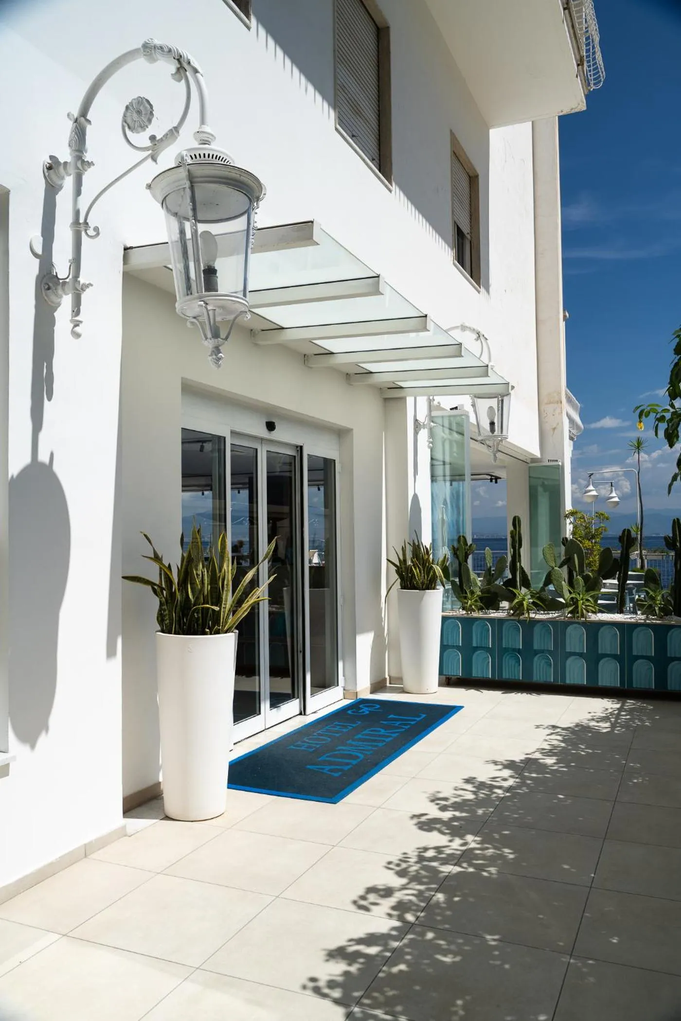 Facade/entrance in Hotel Admiral