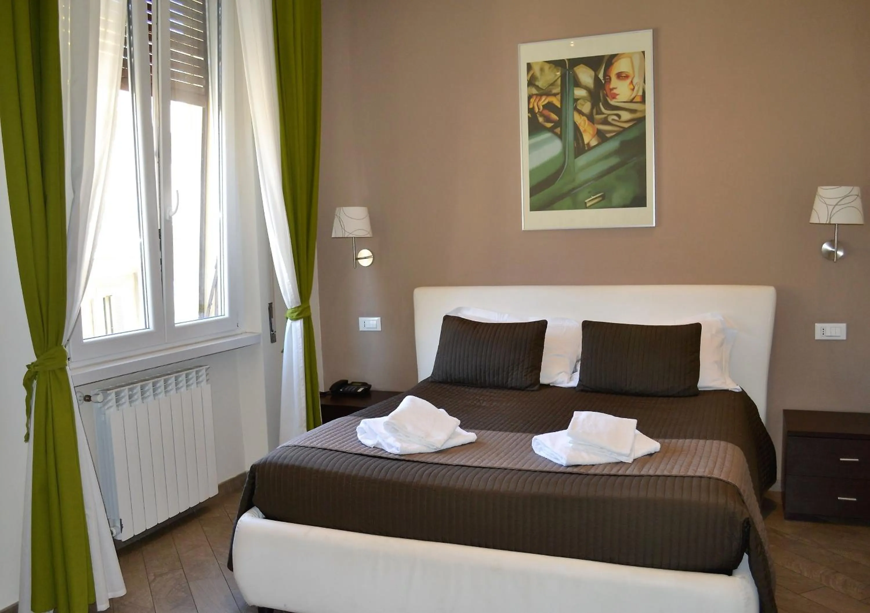 Bedroom, Bed in Mia Suites