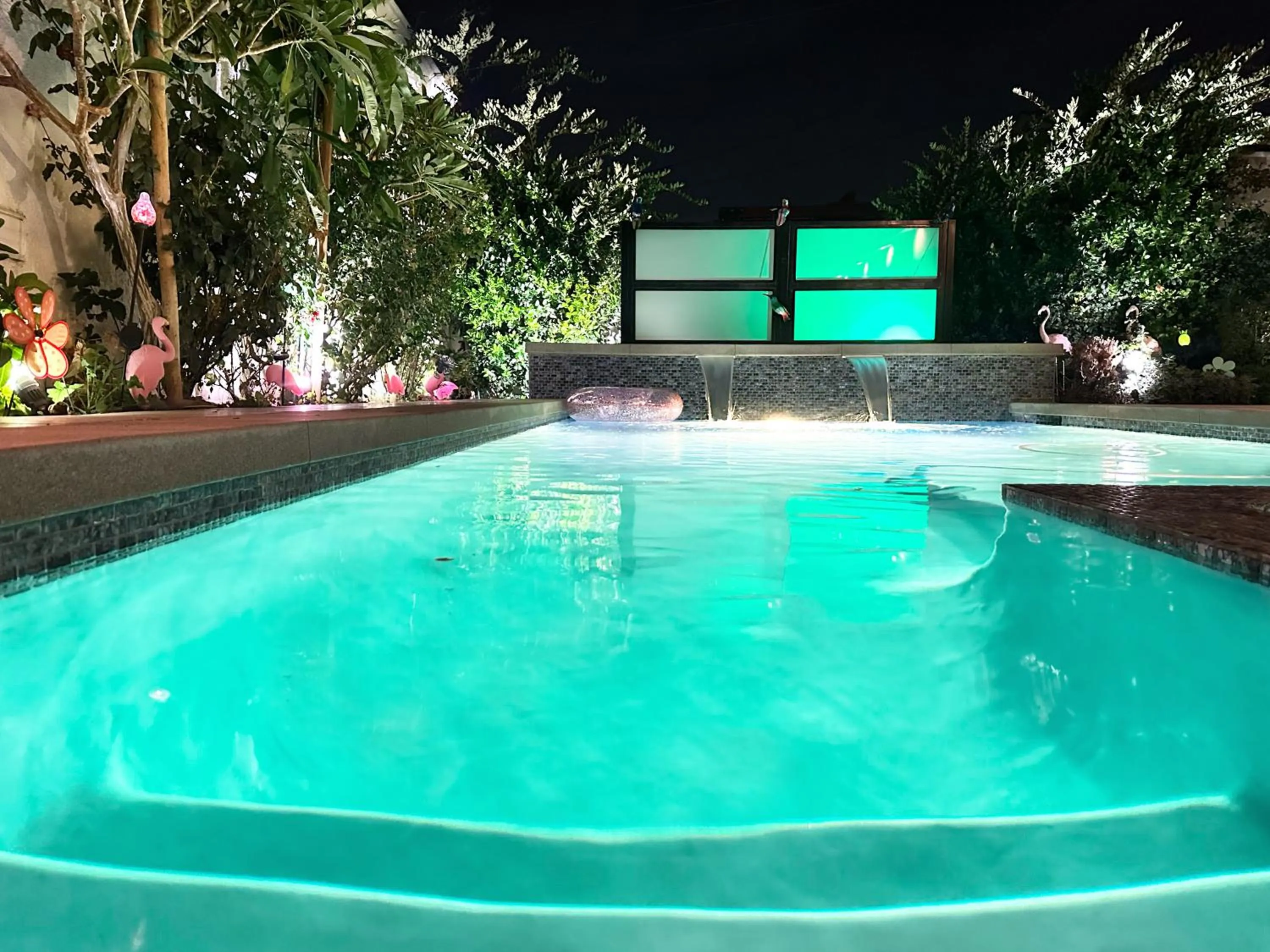 Night in NoHo Luxury Oasis I saltwater pool-spa I sleeps up to 8 I 15 mins from Hollywood
