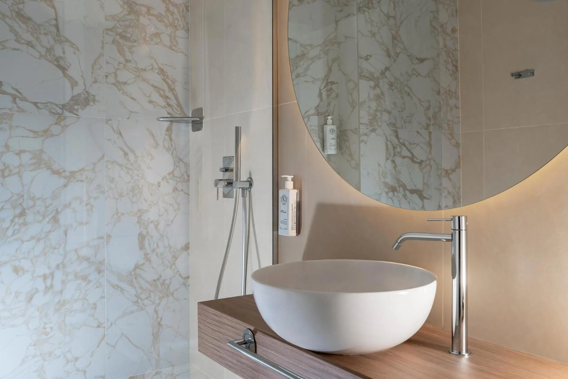 Bathroom in Parioli Hotel Rimini