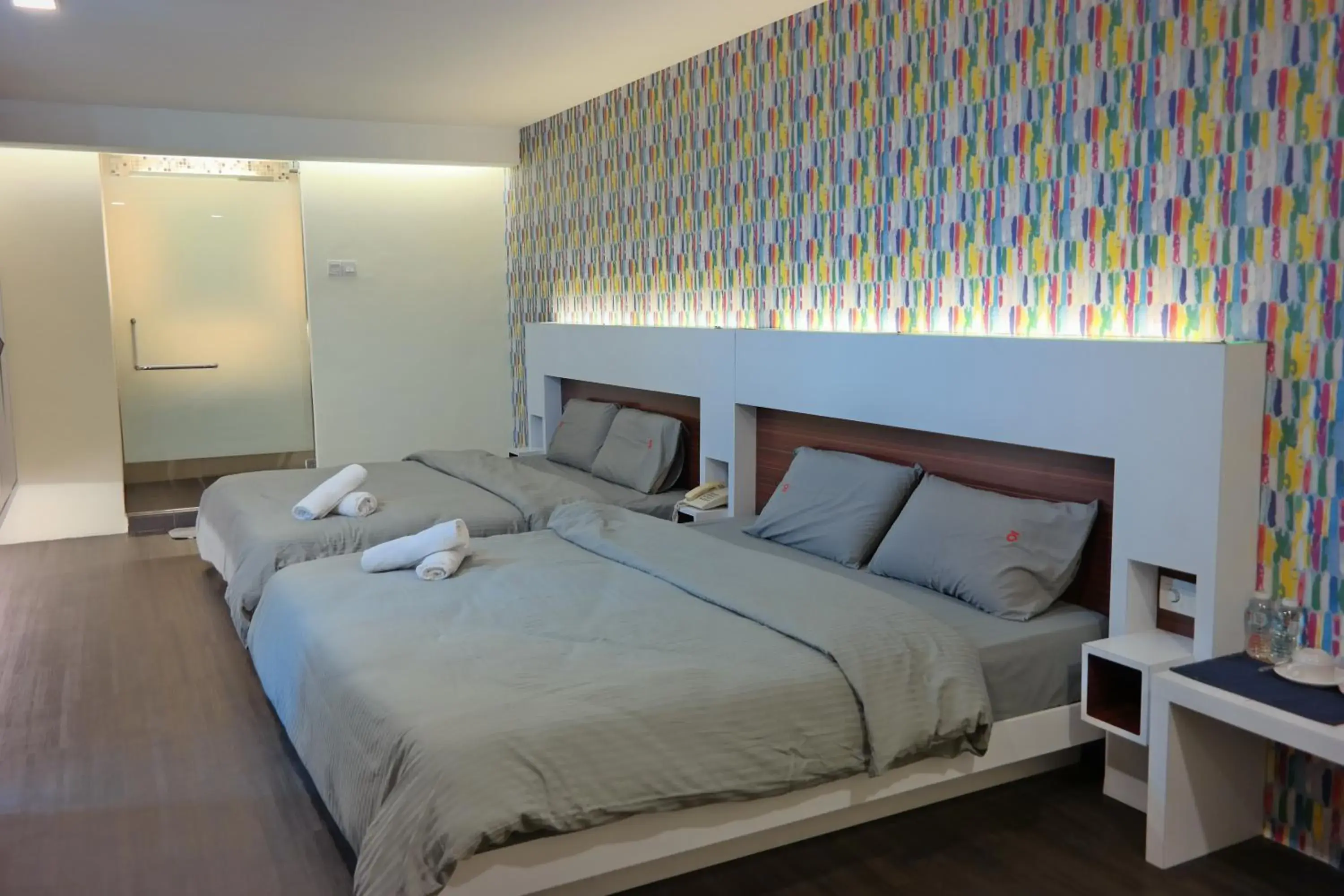 Deluxe Family Room in Summer Oscar Boutique Hotel Deluxe Family Room in Summer Oscar Boutique Hotel