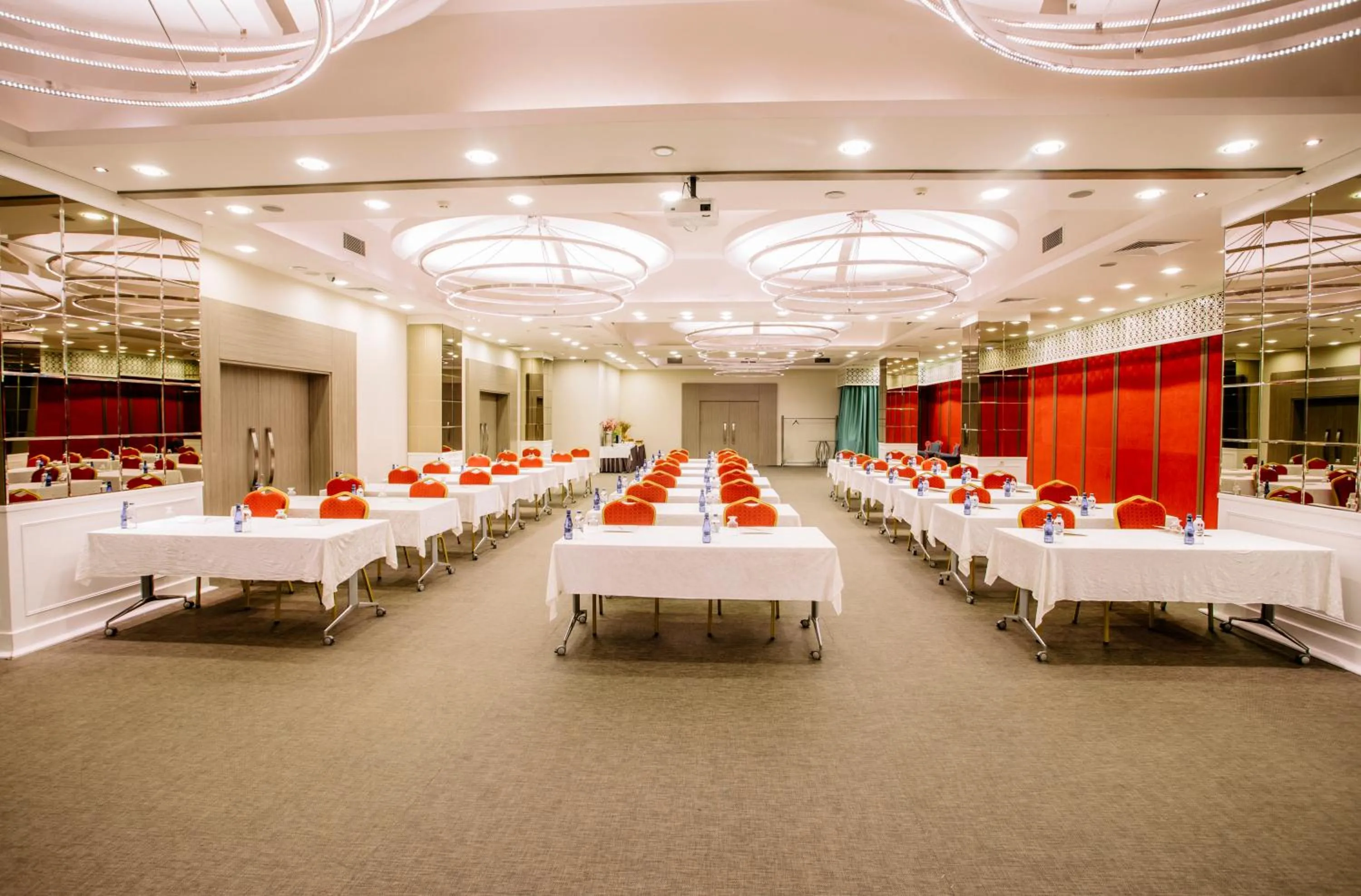 Meeting/conference room in Sen Otel
