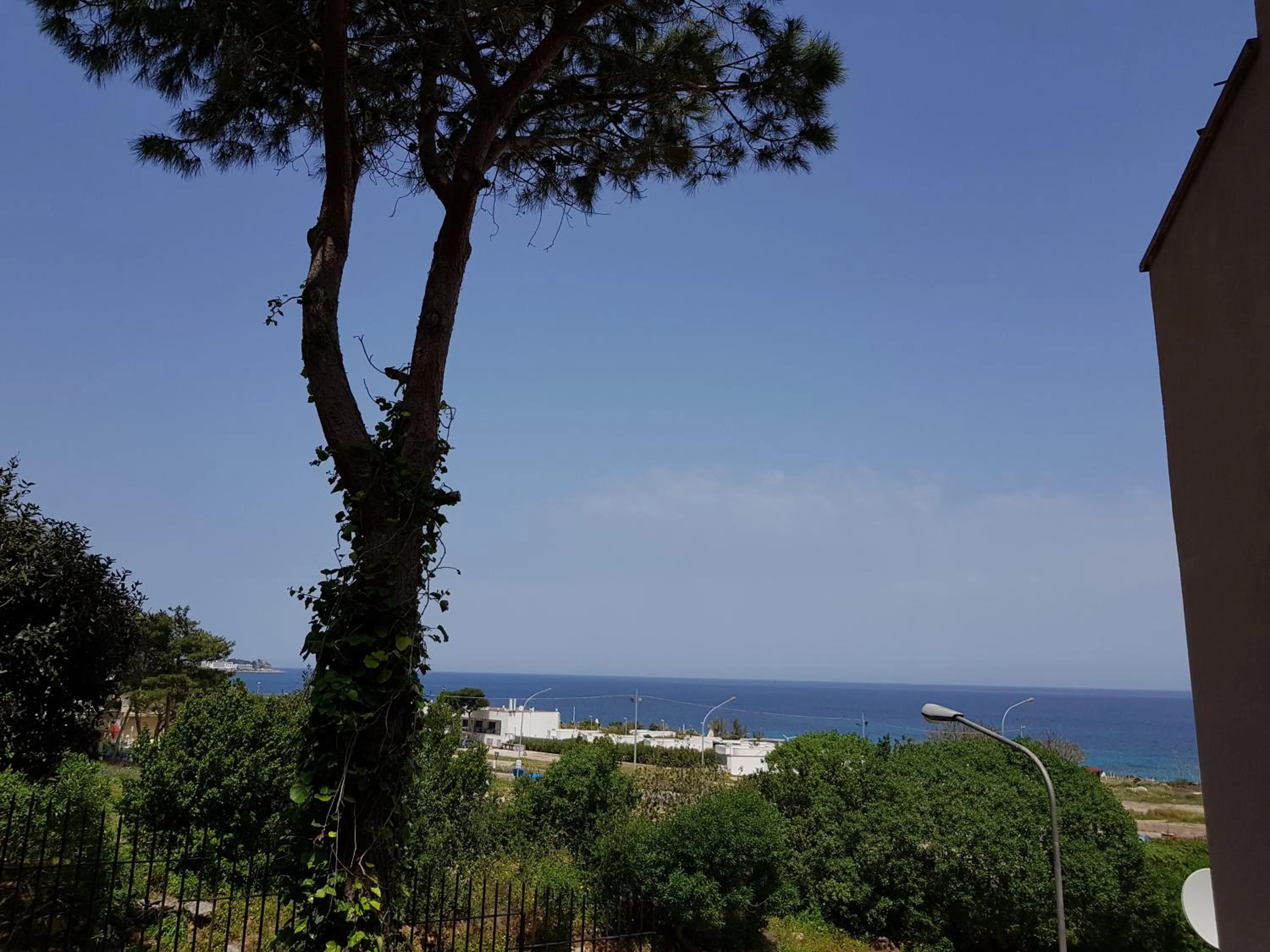 Sea view in Addaura Village e Congressi