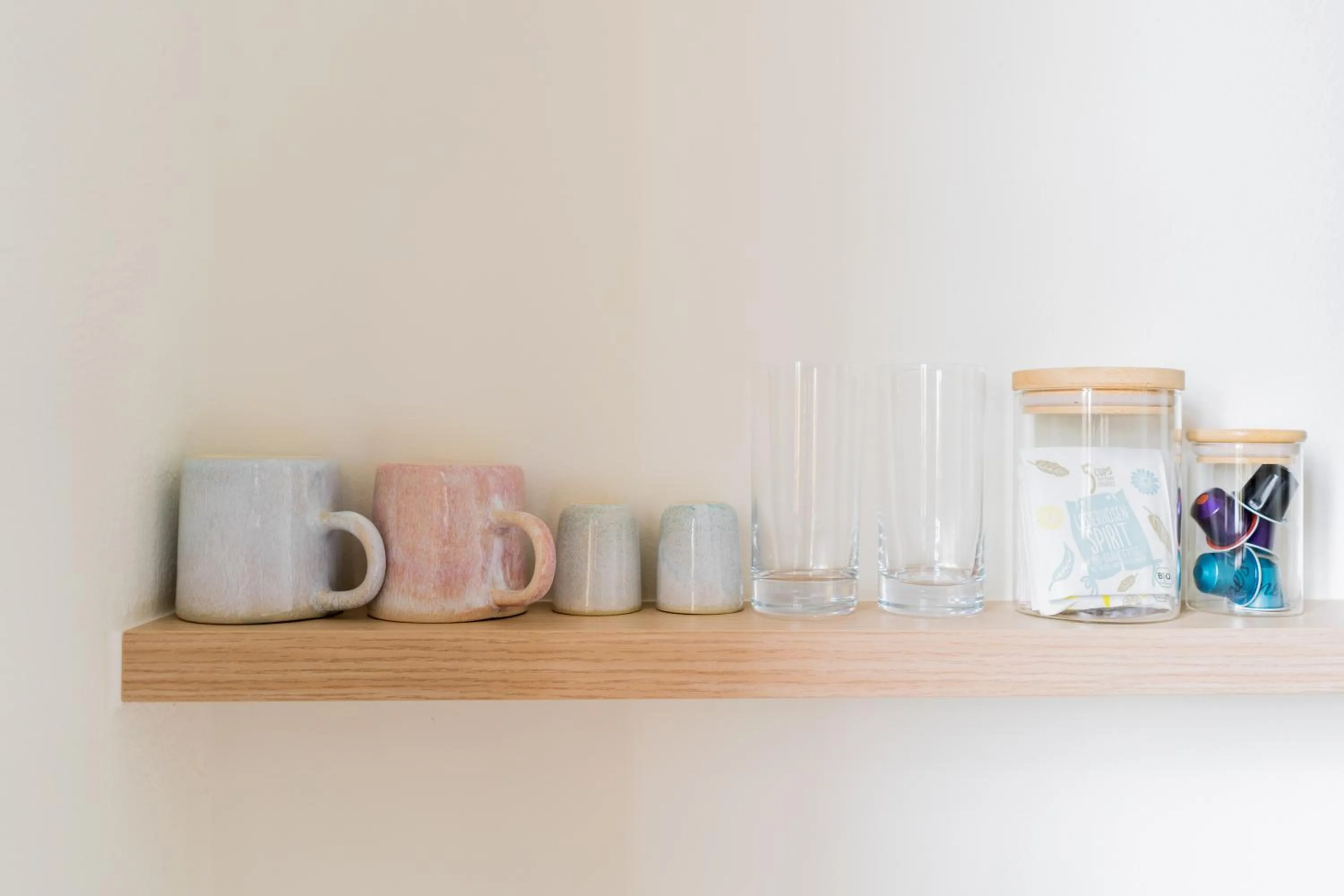 Kitchen or kitchenette in Bob W Munich Airport - Peterhof