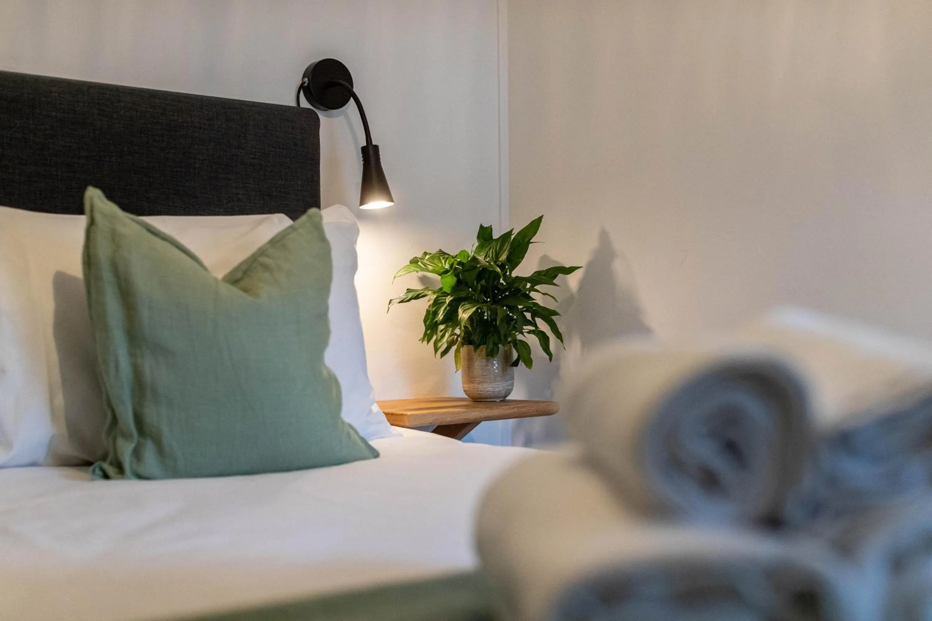 Bedroom in Royal Oak Pub