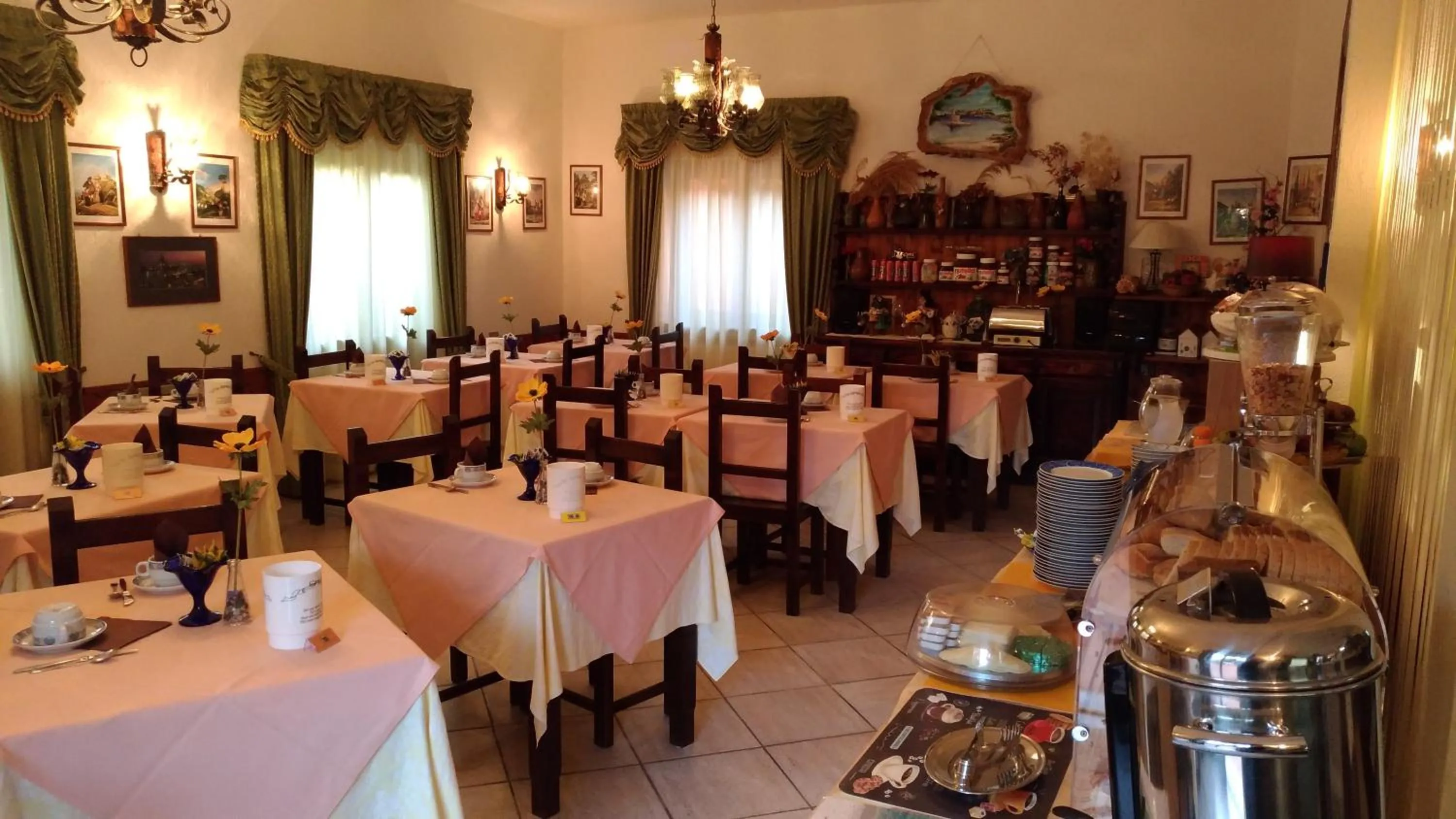 Lounge or bar in Hotel Abbaruja