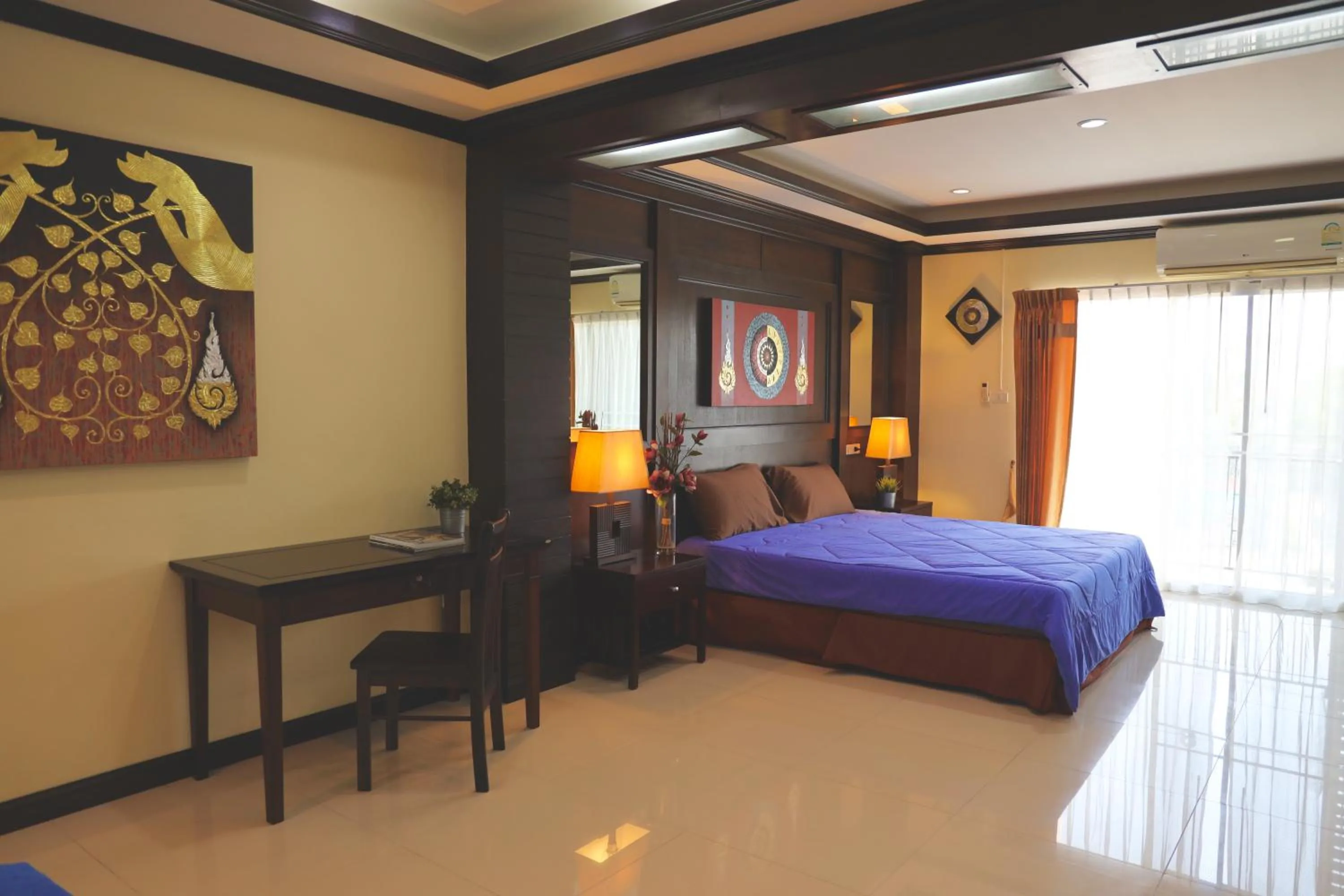 Photo of the whole room in THOMLEK Guesthouse