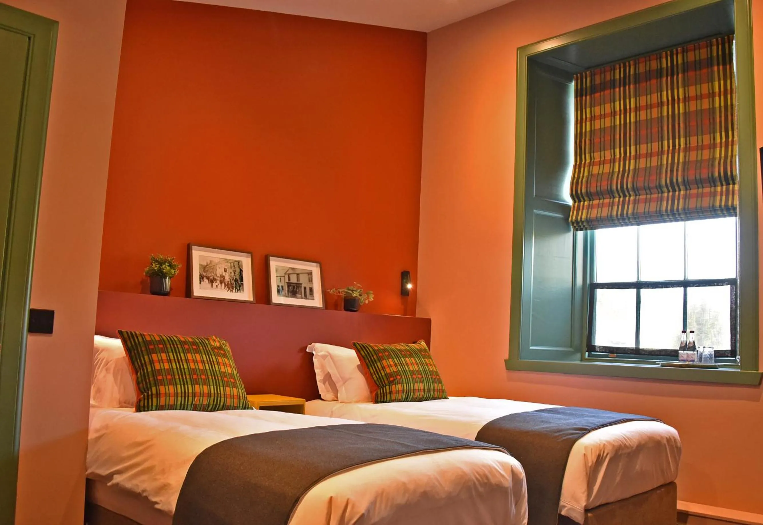 Bed in Masonic Arms Gatehouse