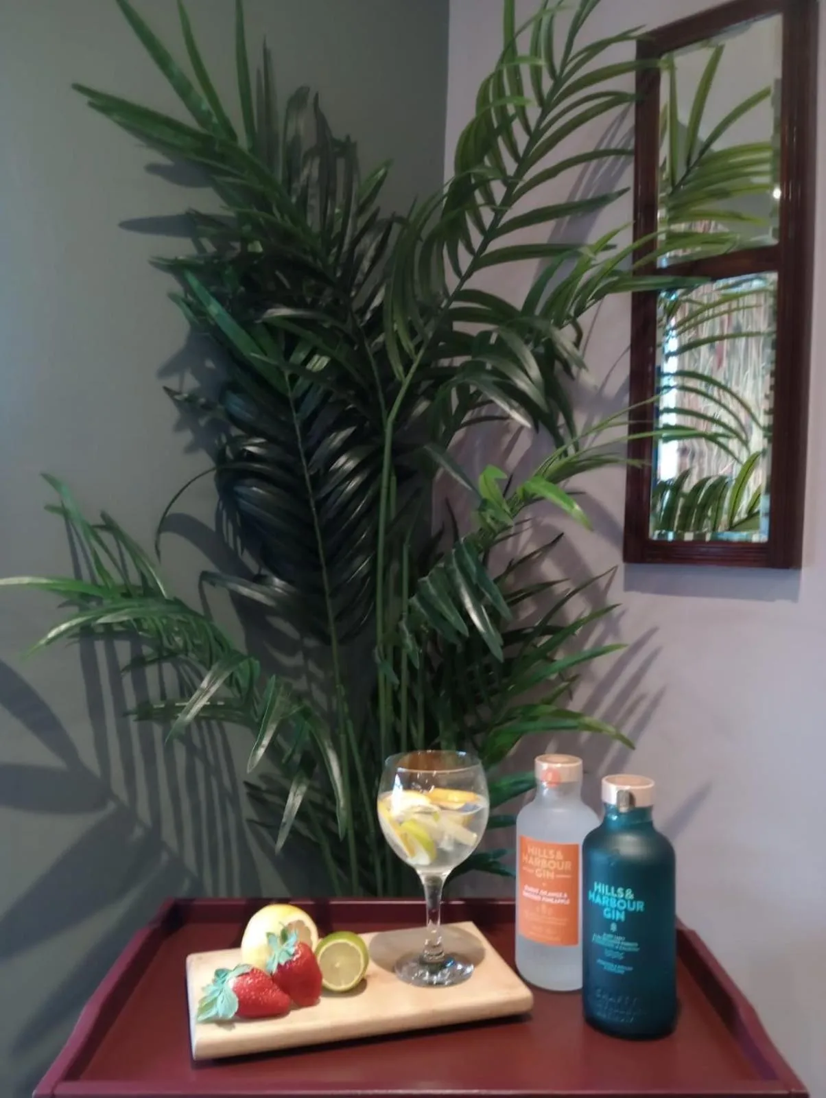 Decorative detail in Masonic Arms Gatehouse