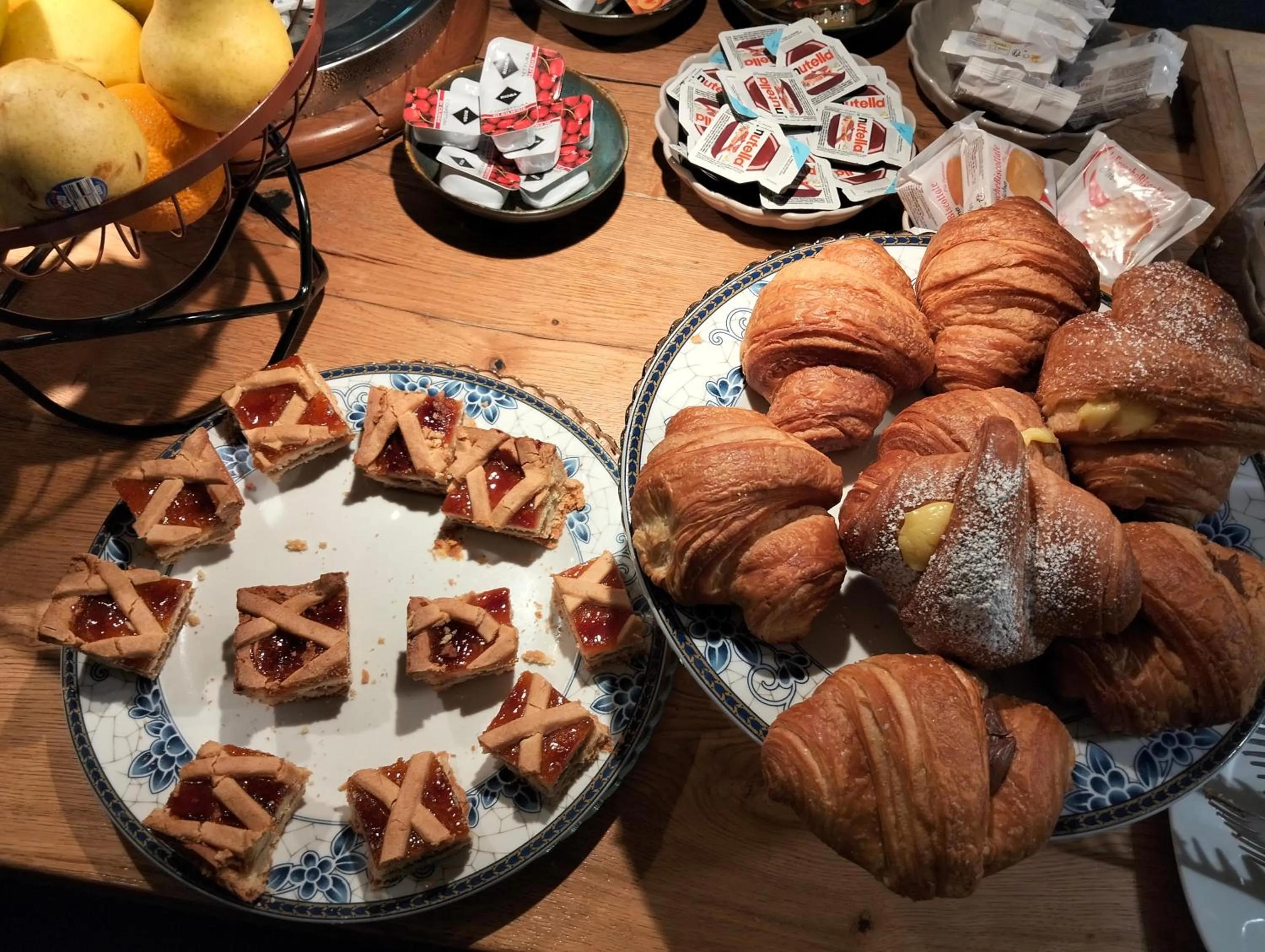 Breakfast in HG Hotel Due Ragni