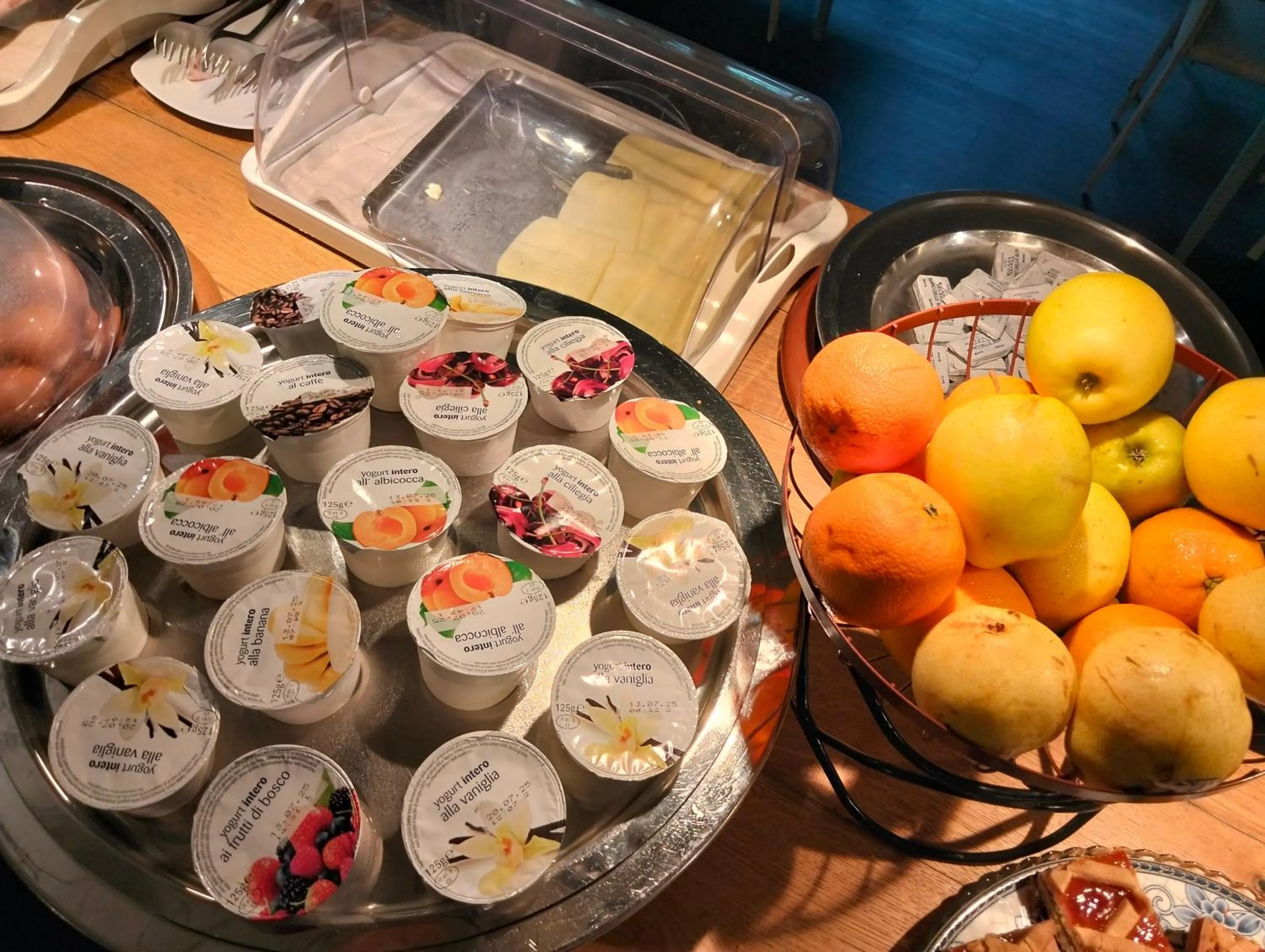 Breakfast in HG Hotel Due Ragni