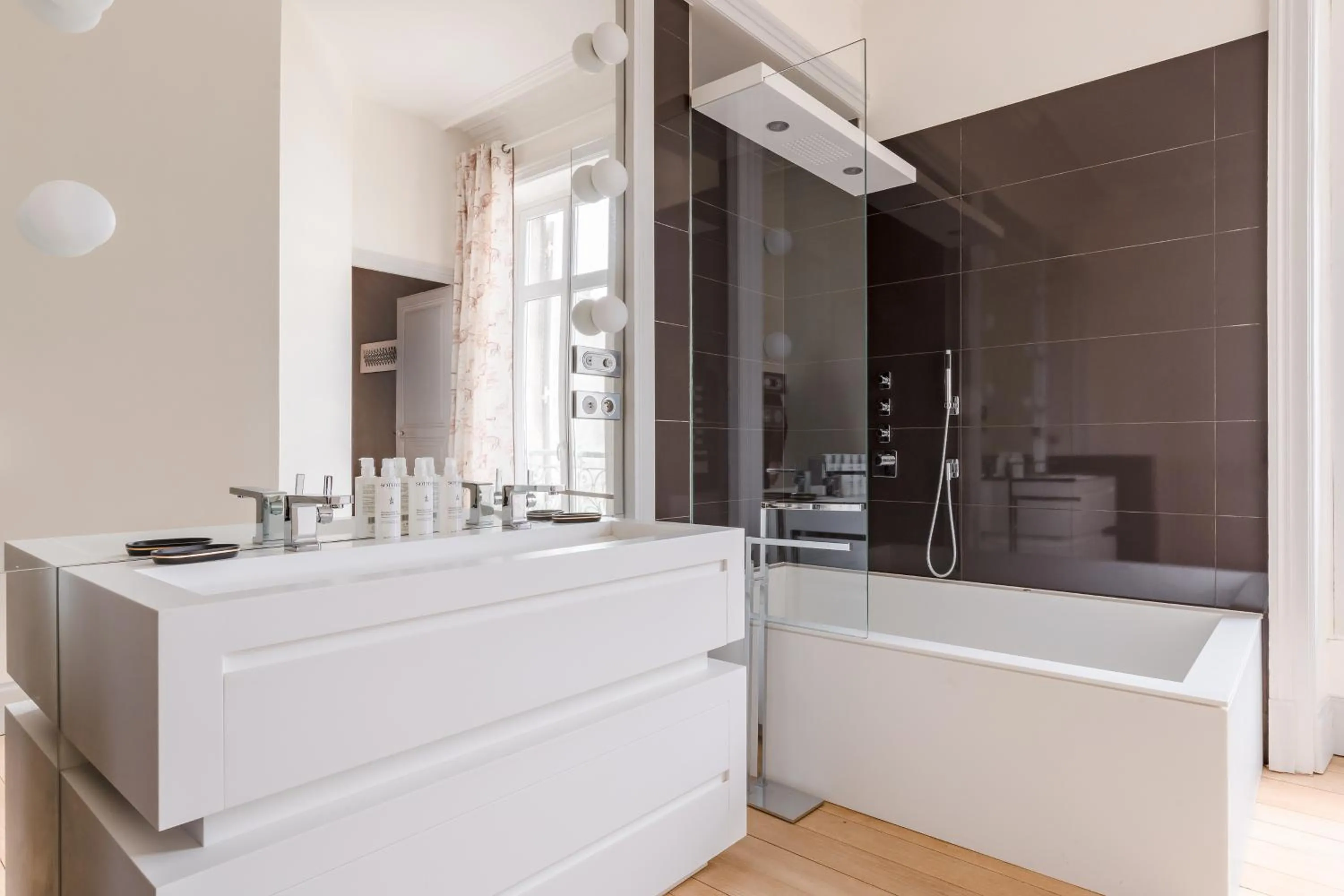 Bathroom in Les Argentiers - Accès digitalisé