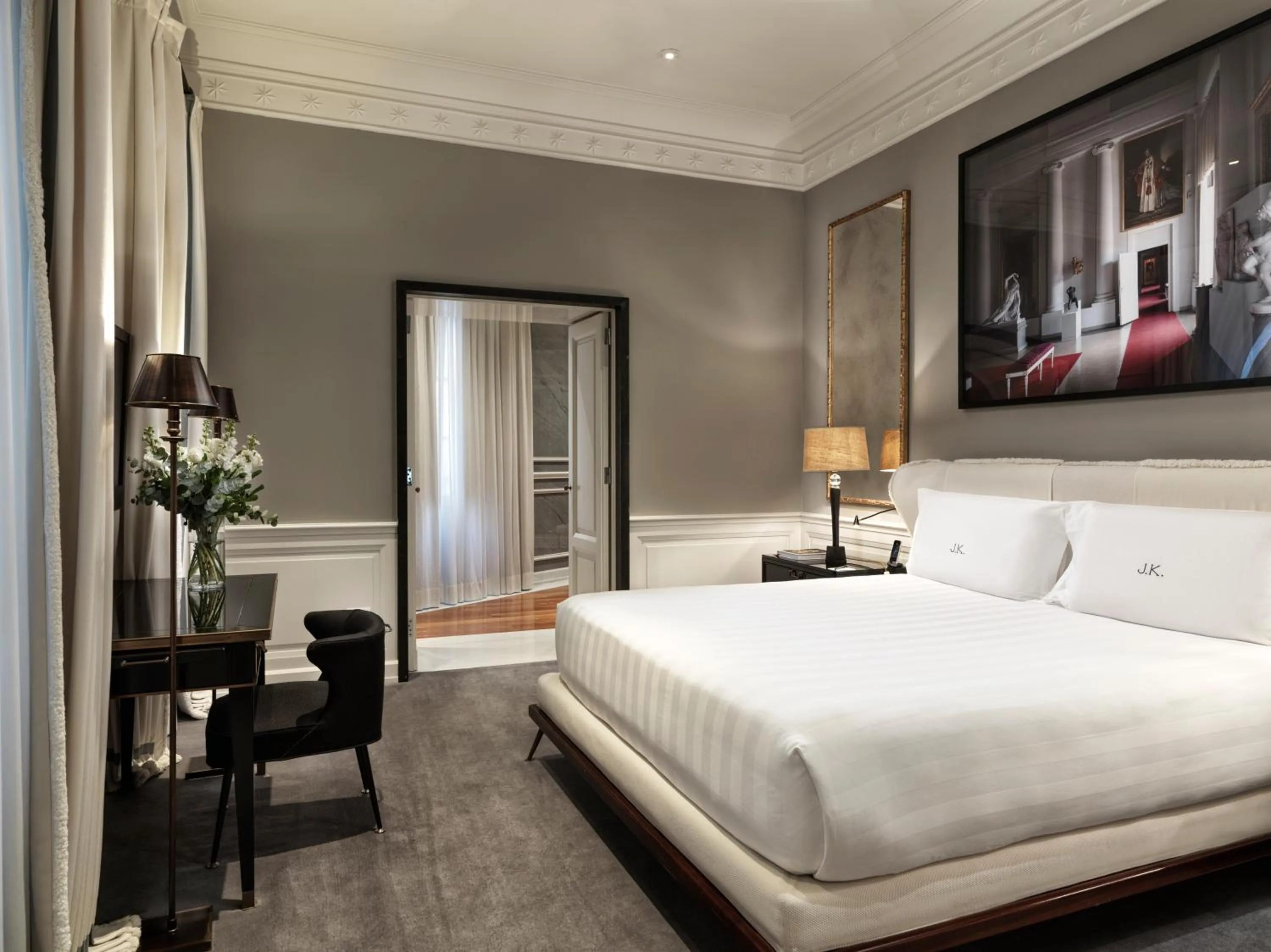 Bedroom, Bed in J.K. Place Roma - The Leading Hotels of the World