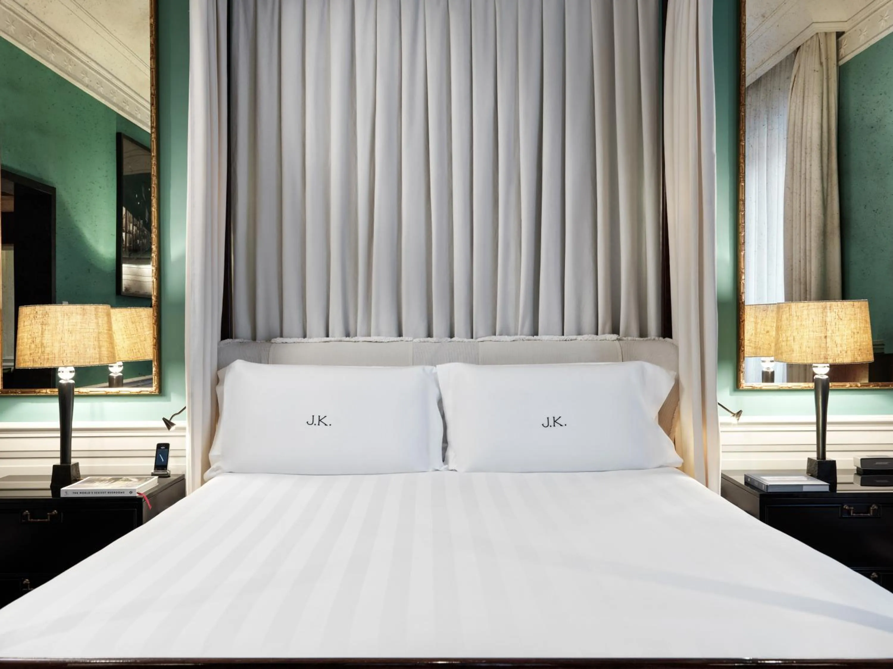 Bedroom, Bed in J.K. Place Roma - The Leading Hotels of the World