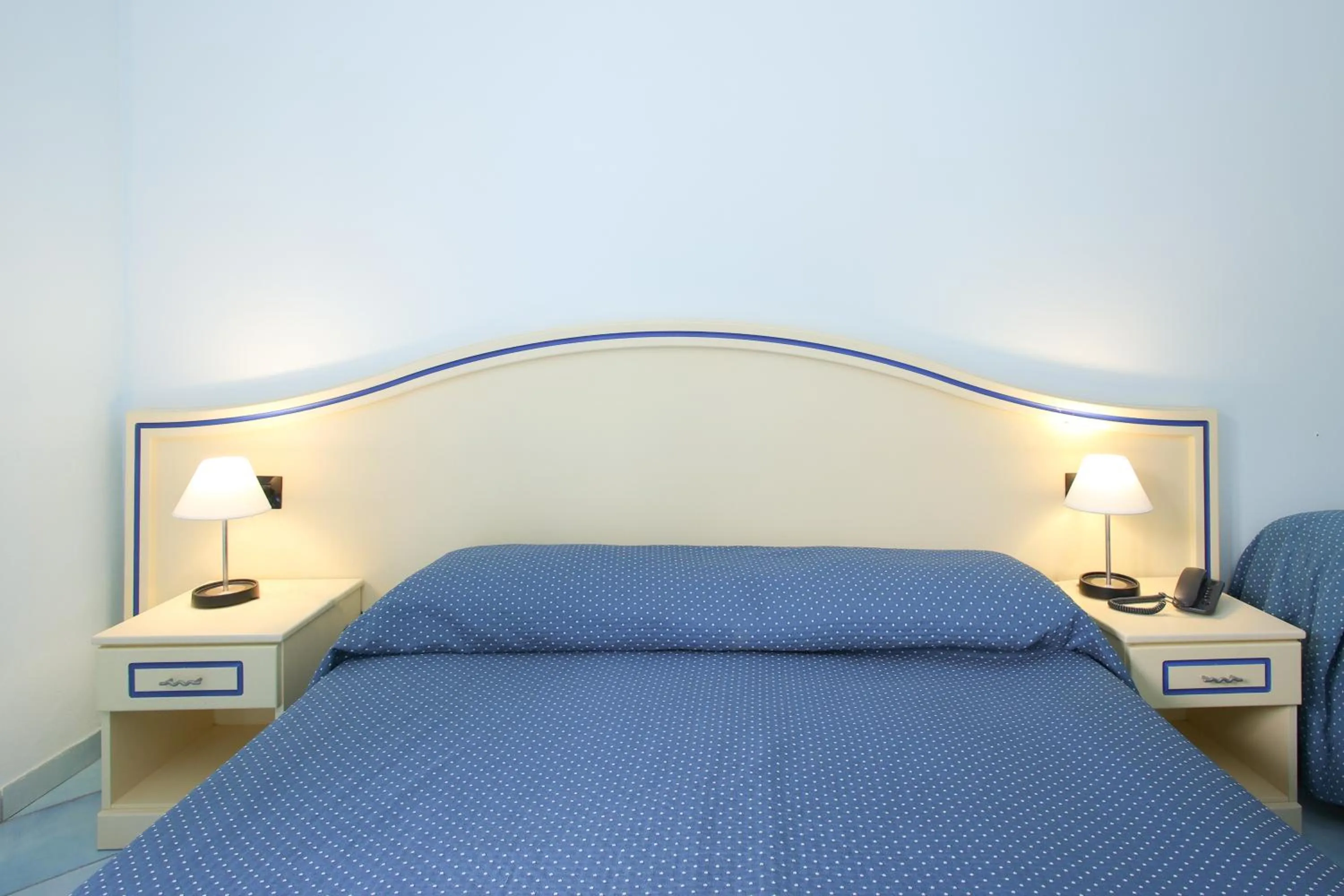 Bed in Hotel Tourist