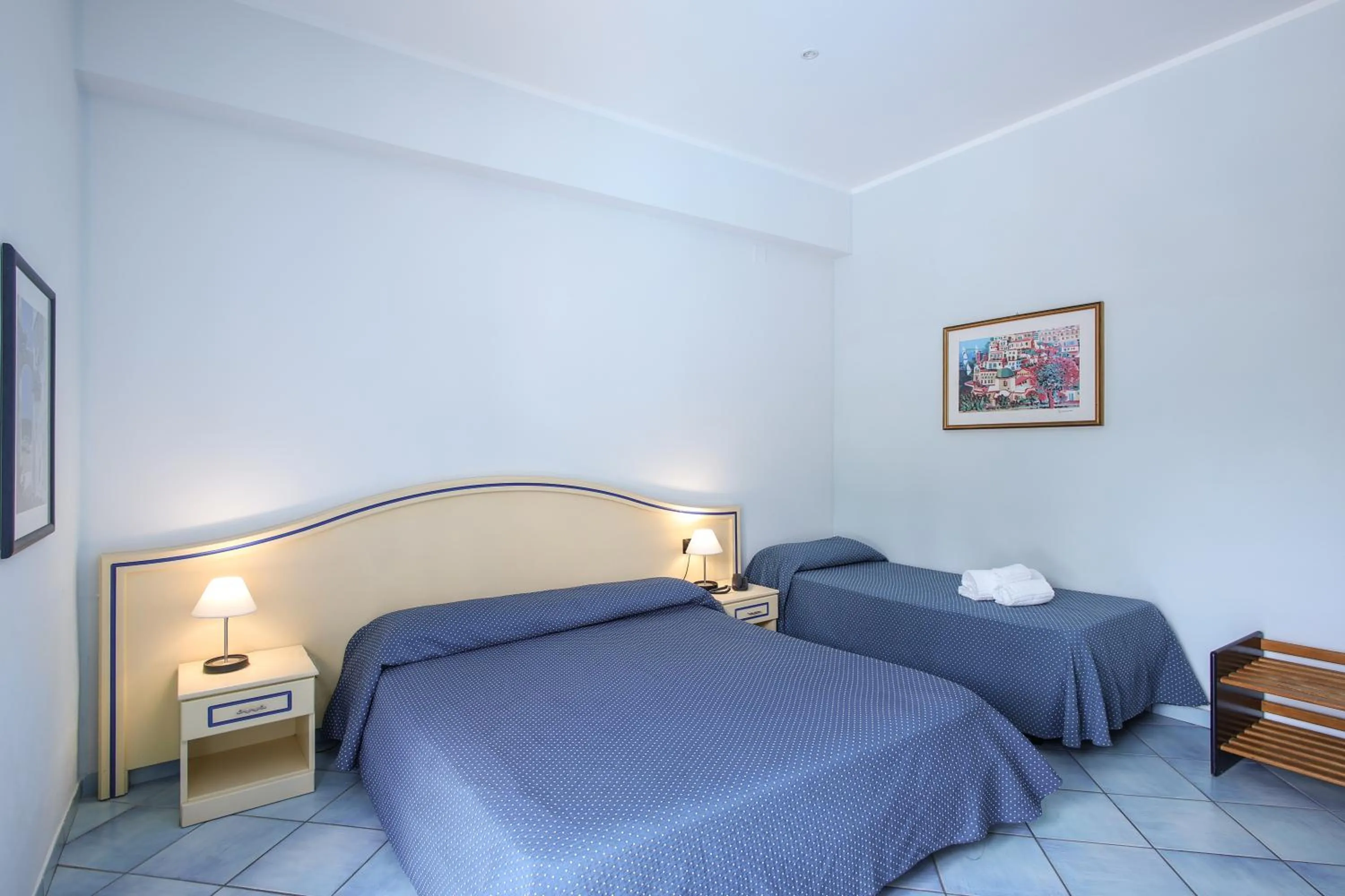 Bed in Hotel Tourist