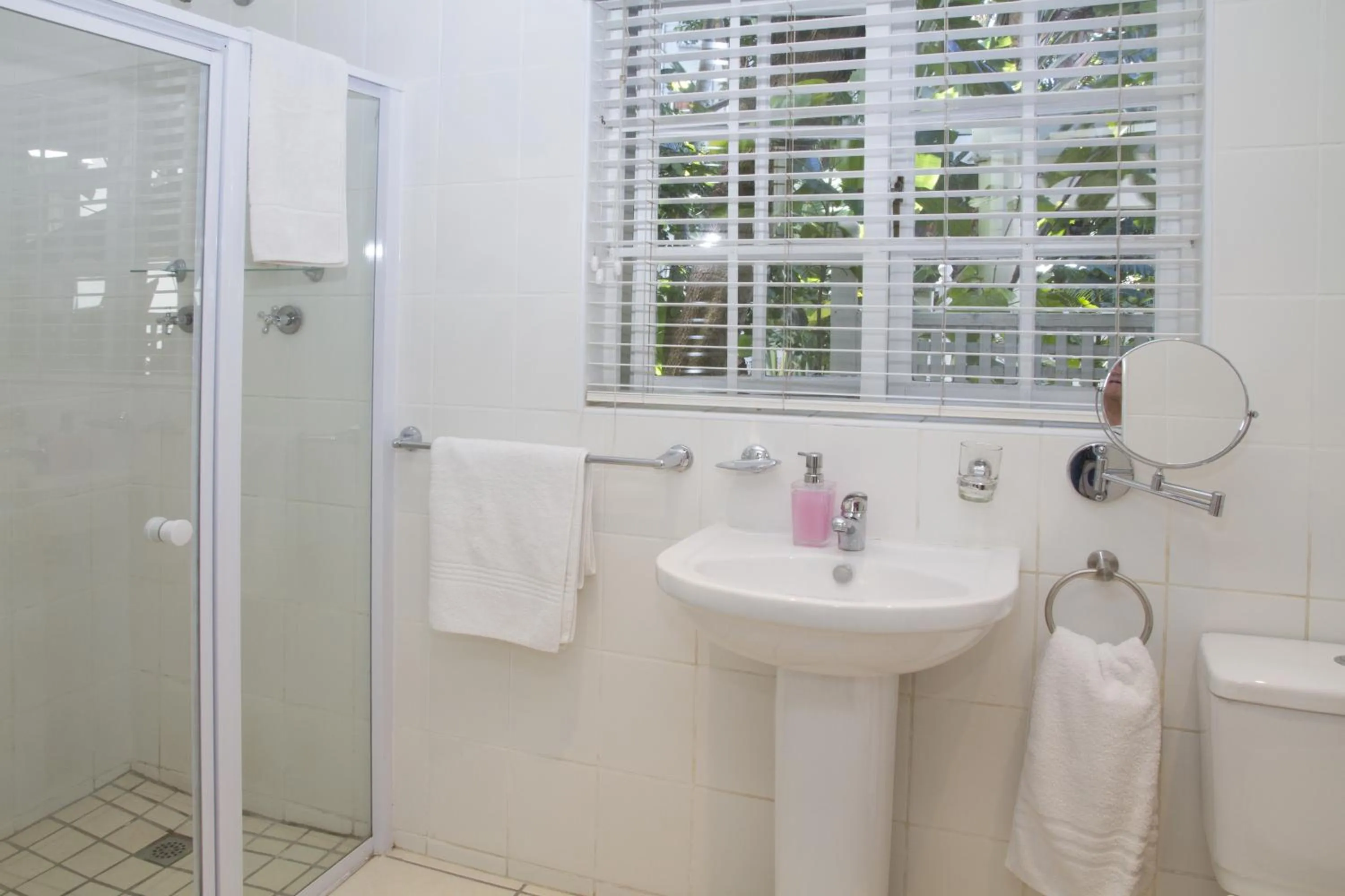 Bathroom in Conifer Beach House