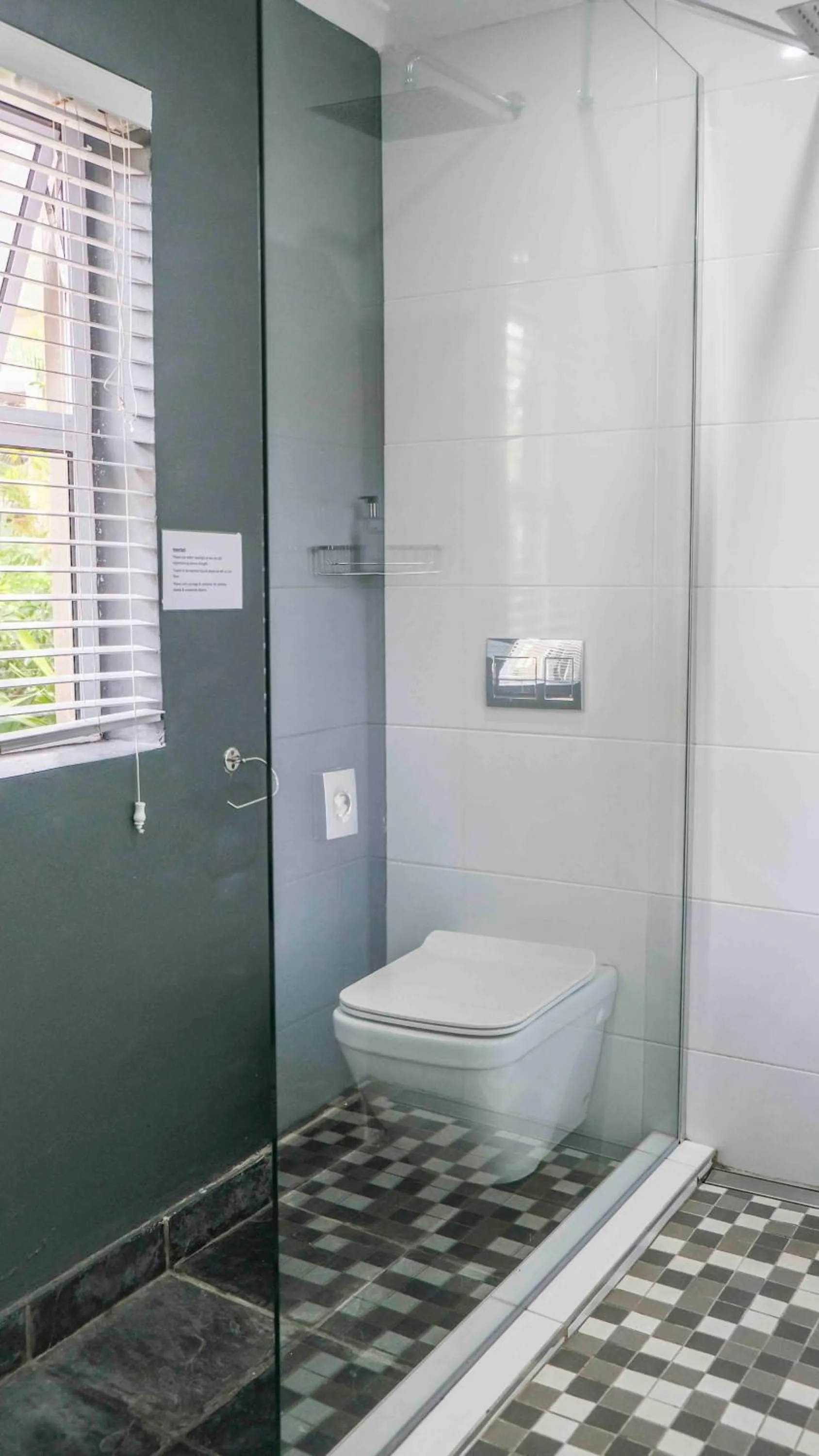 Shower in Conifer Beach House