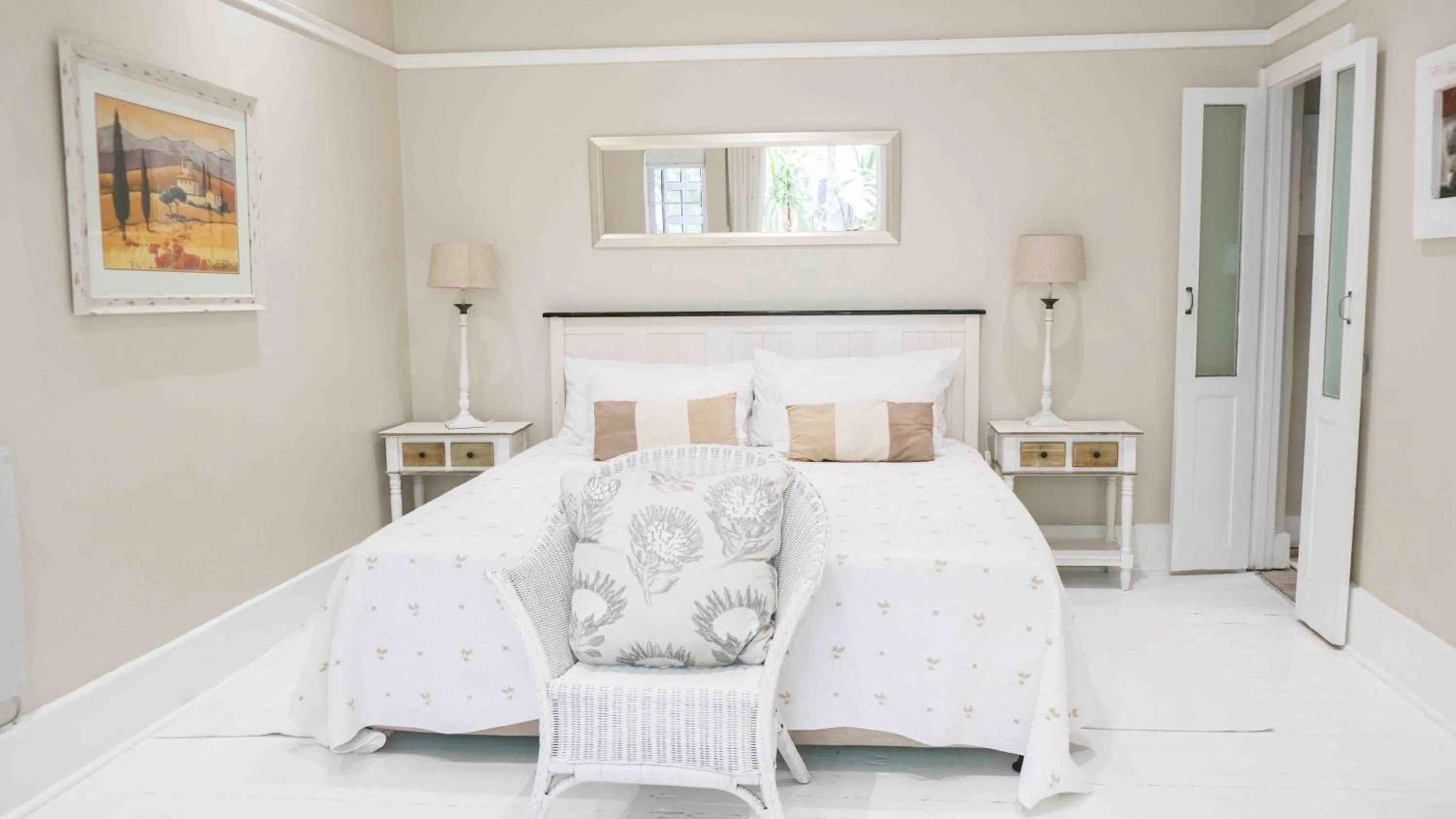 Bed in Conifer Beach House