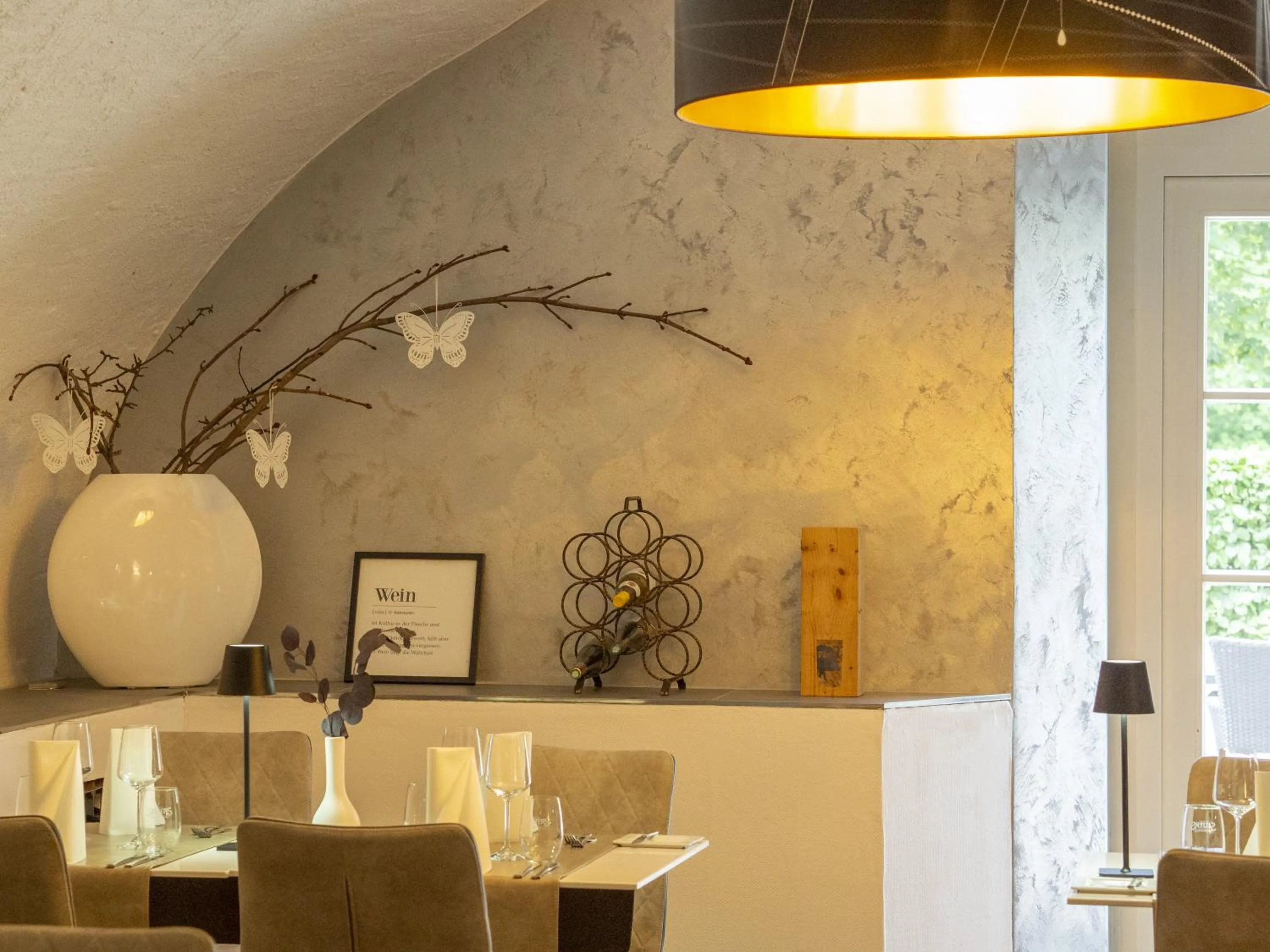 Restaurant/places to eat in Hotel Lekker