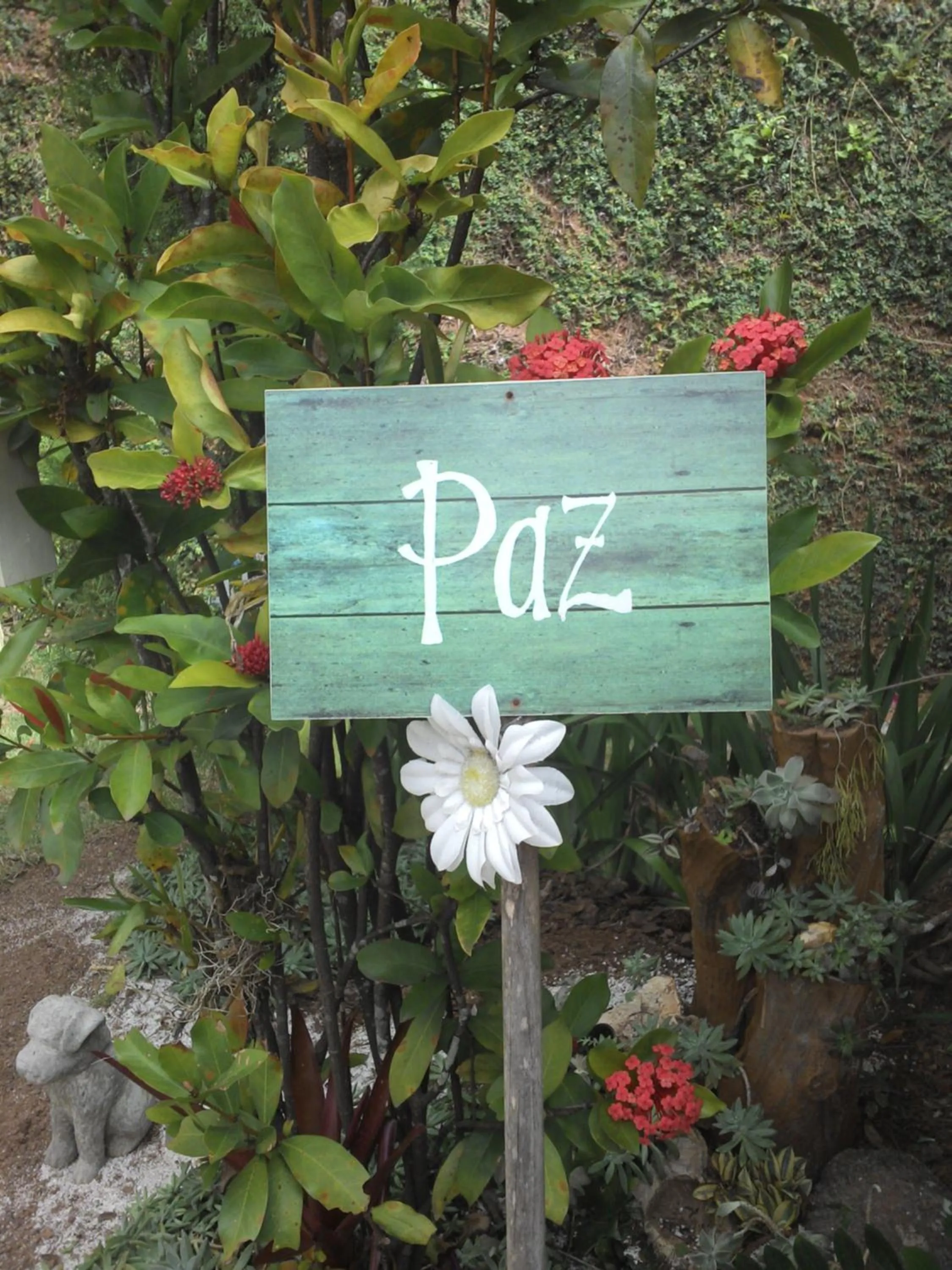 Logo/Certificate/Sign in Pousada Pouso do Barão