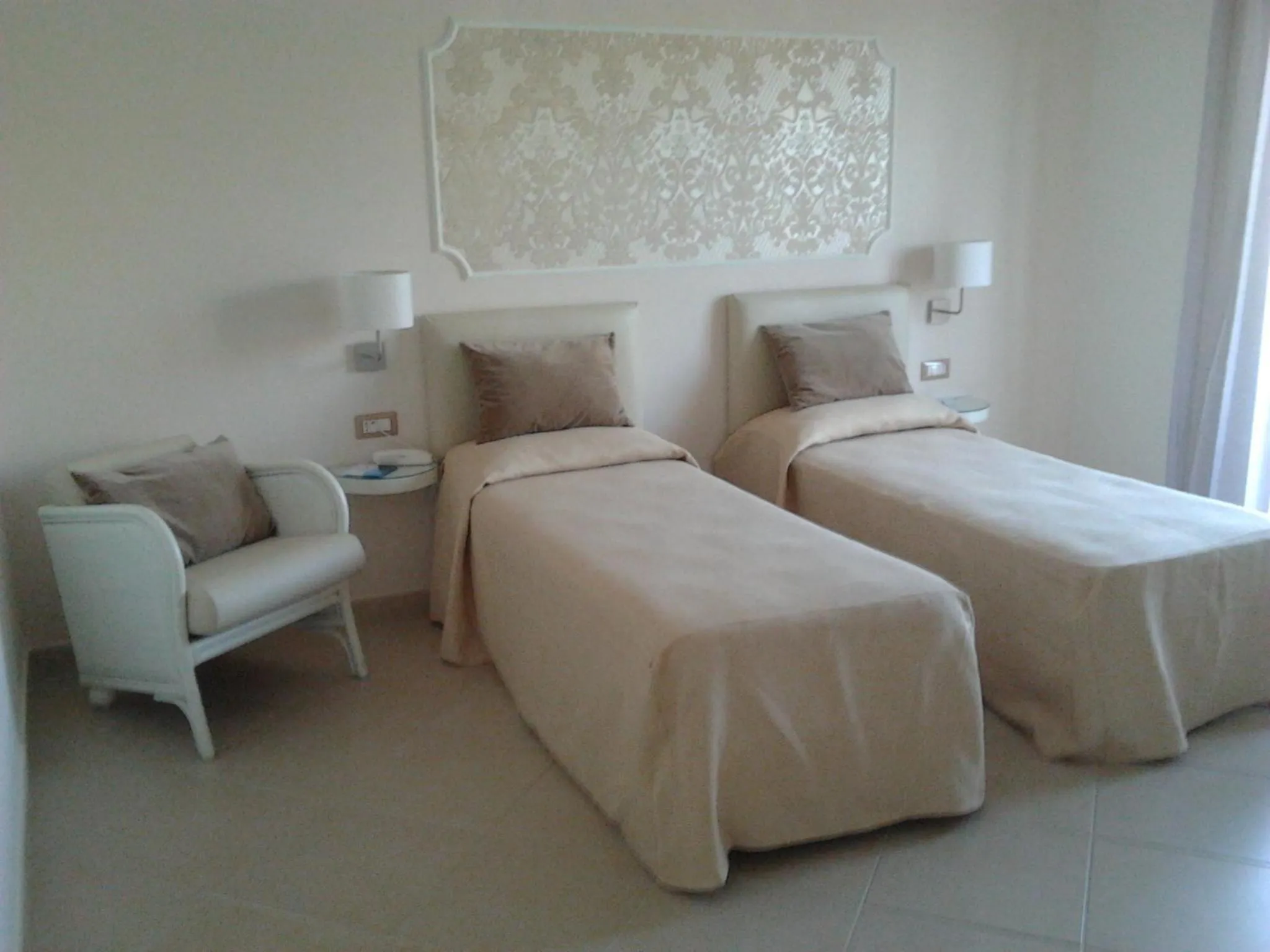Photo of the whole room, Bed in Mini Hotel - Angolo Di Paradiso -