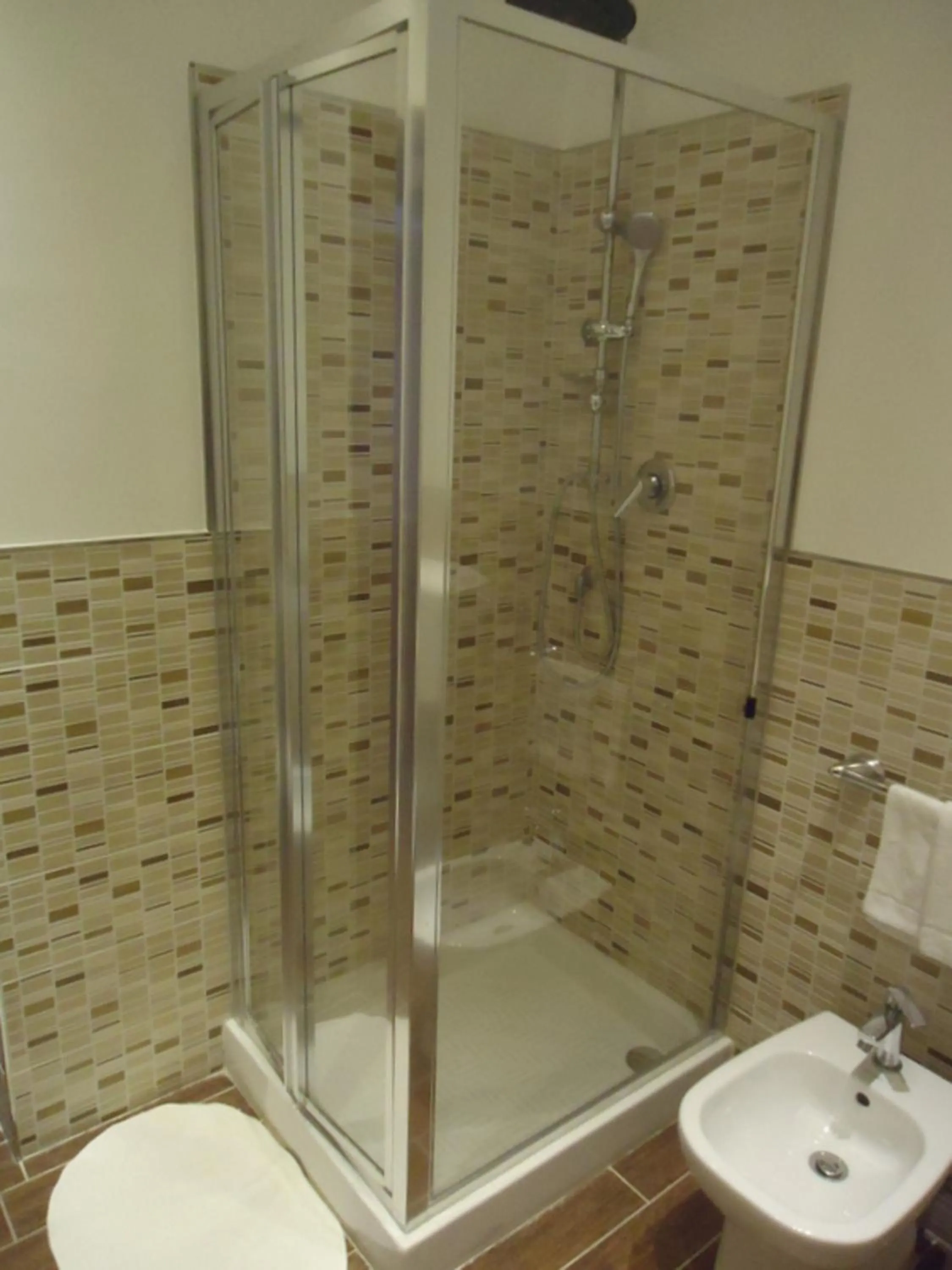 Shower in Mini Hotel - Angolo Di Paradiso -