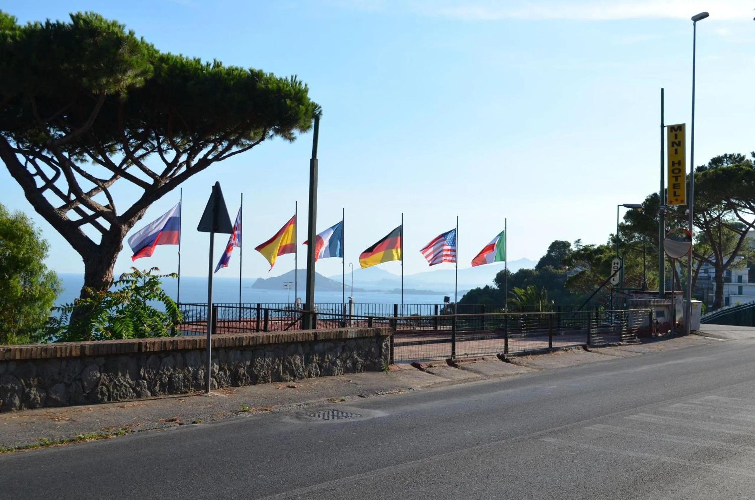 Property building in Mini Hotel - Angolo Di Paradiso -