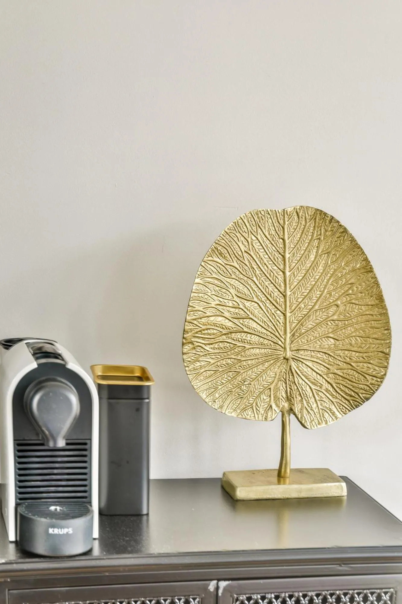 Spiegelgracht Apartments with Canal View