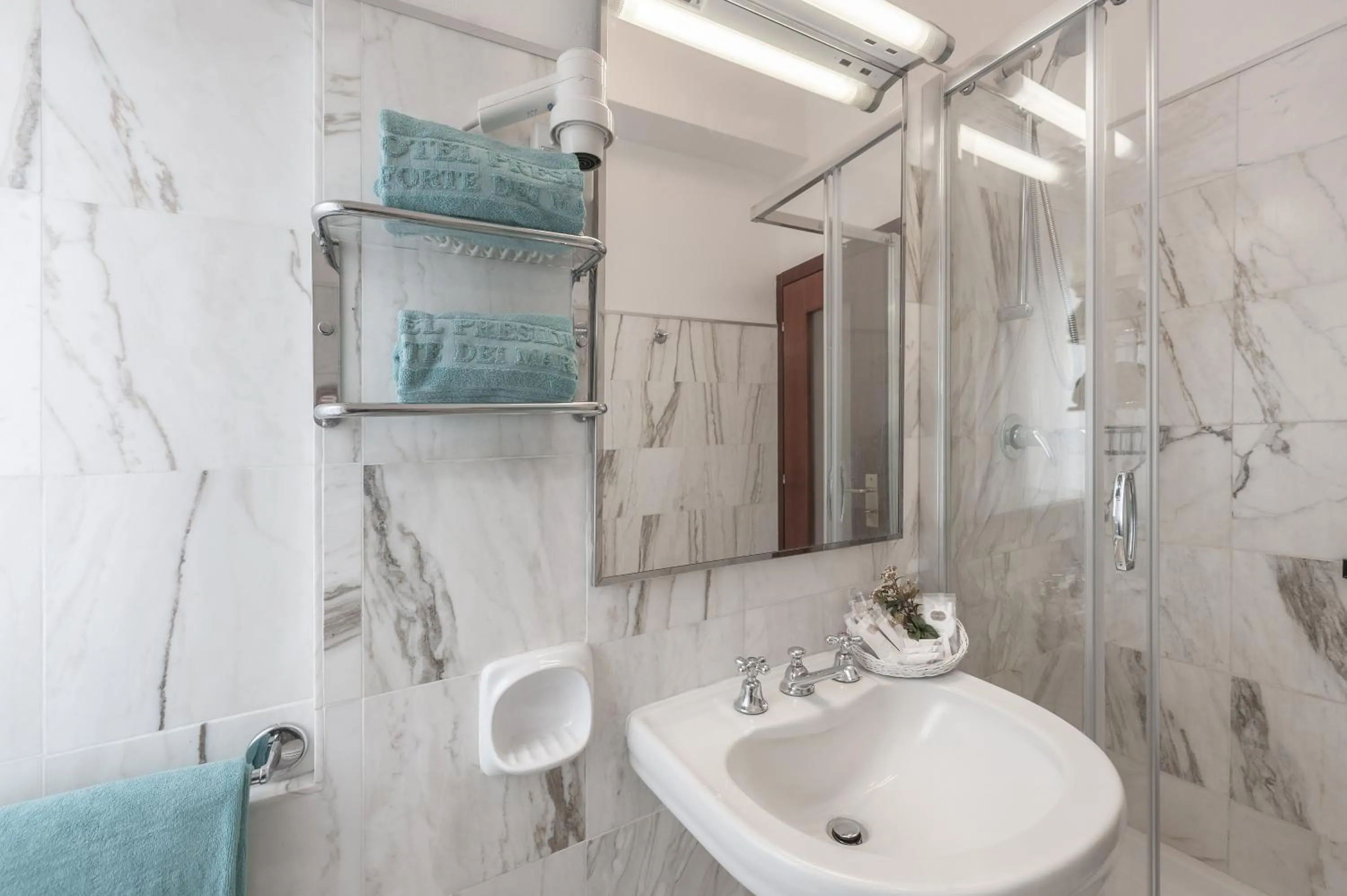 Bathroom in President Hotel