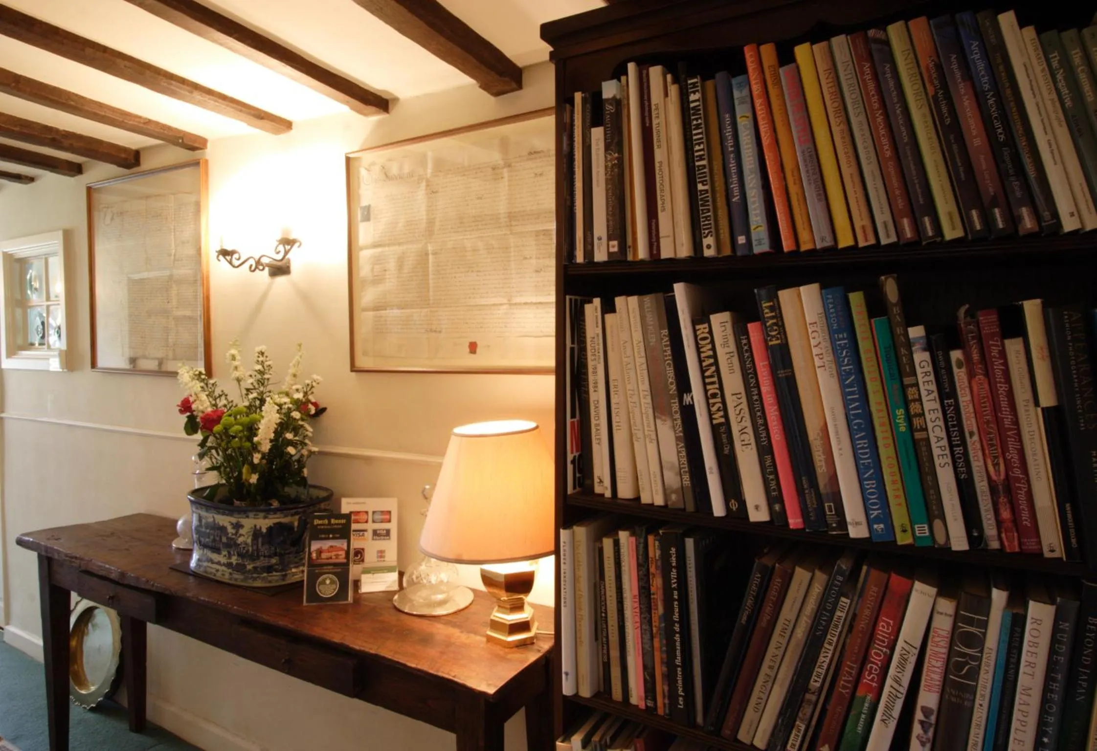 Lobby or reception in Porch House