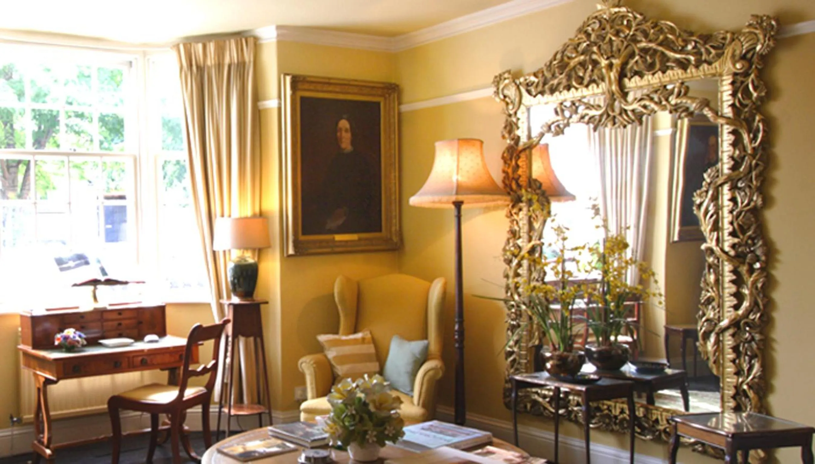 Lounge or bar in Porch House