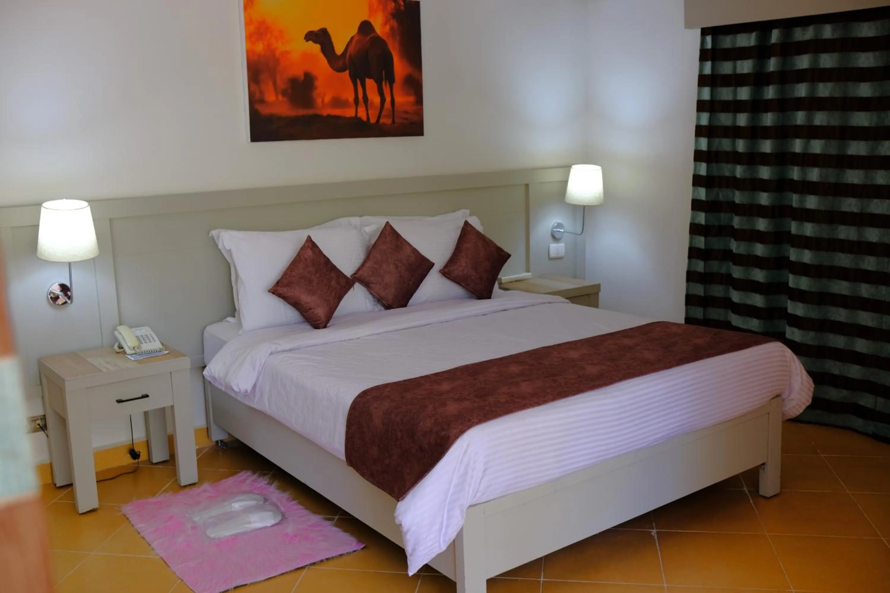 Bedroom, Bed in Viking club hotel