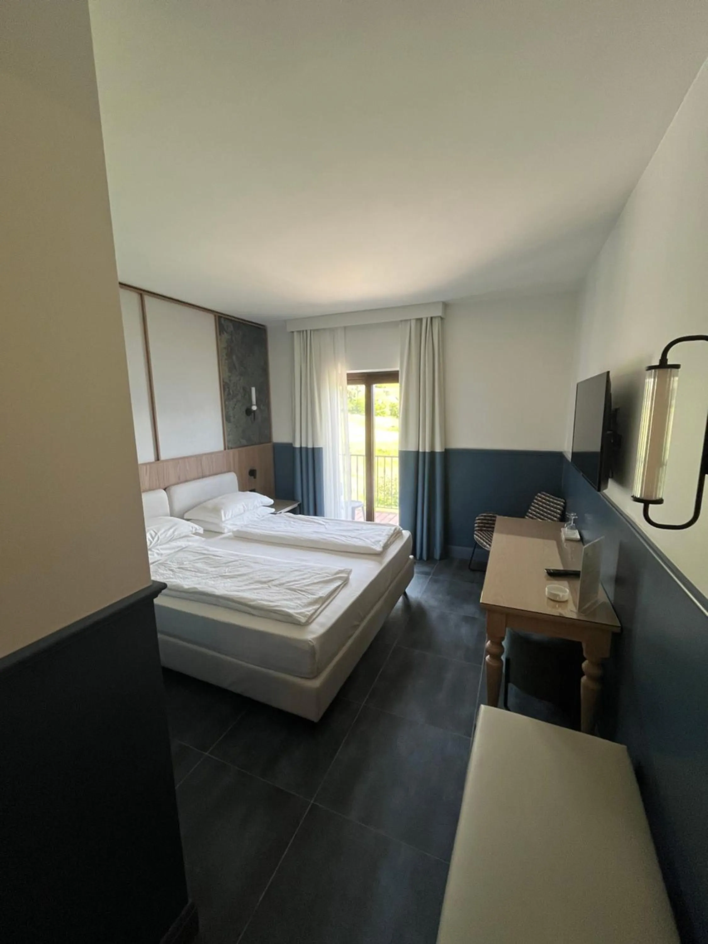 Bedroom, Bed in Villa Selene