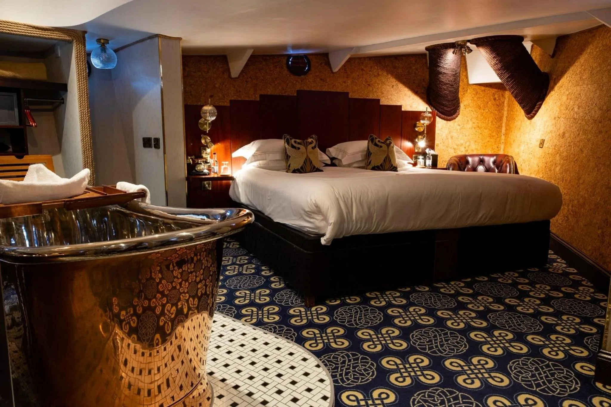 Bed in Ocean Mist Leith