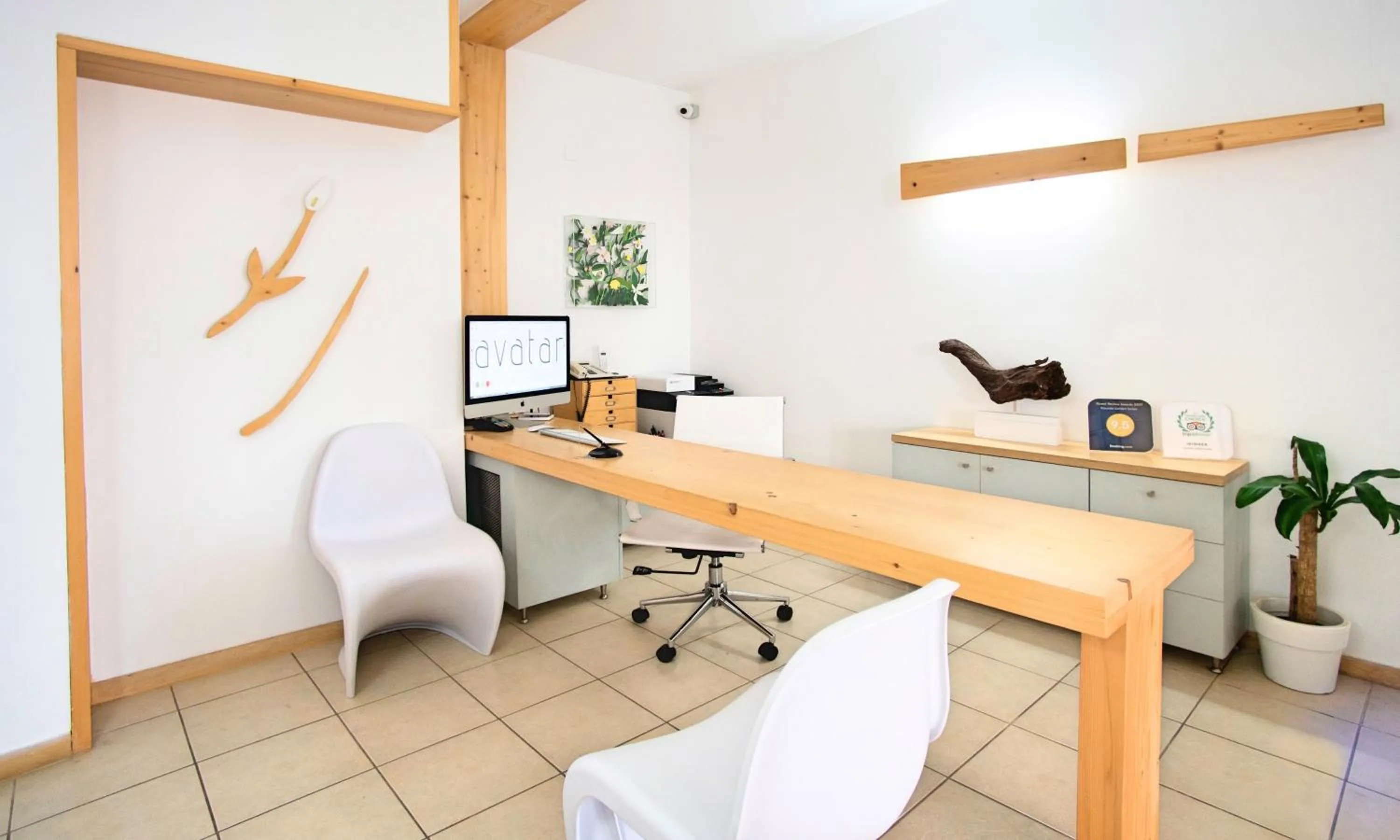 Lobby or reception in Elounda Garden Suites Heated Pool