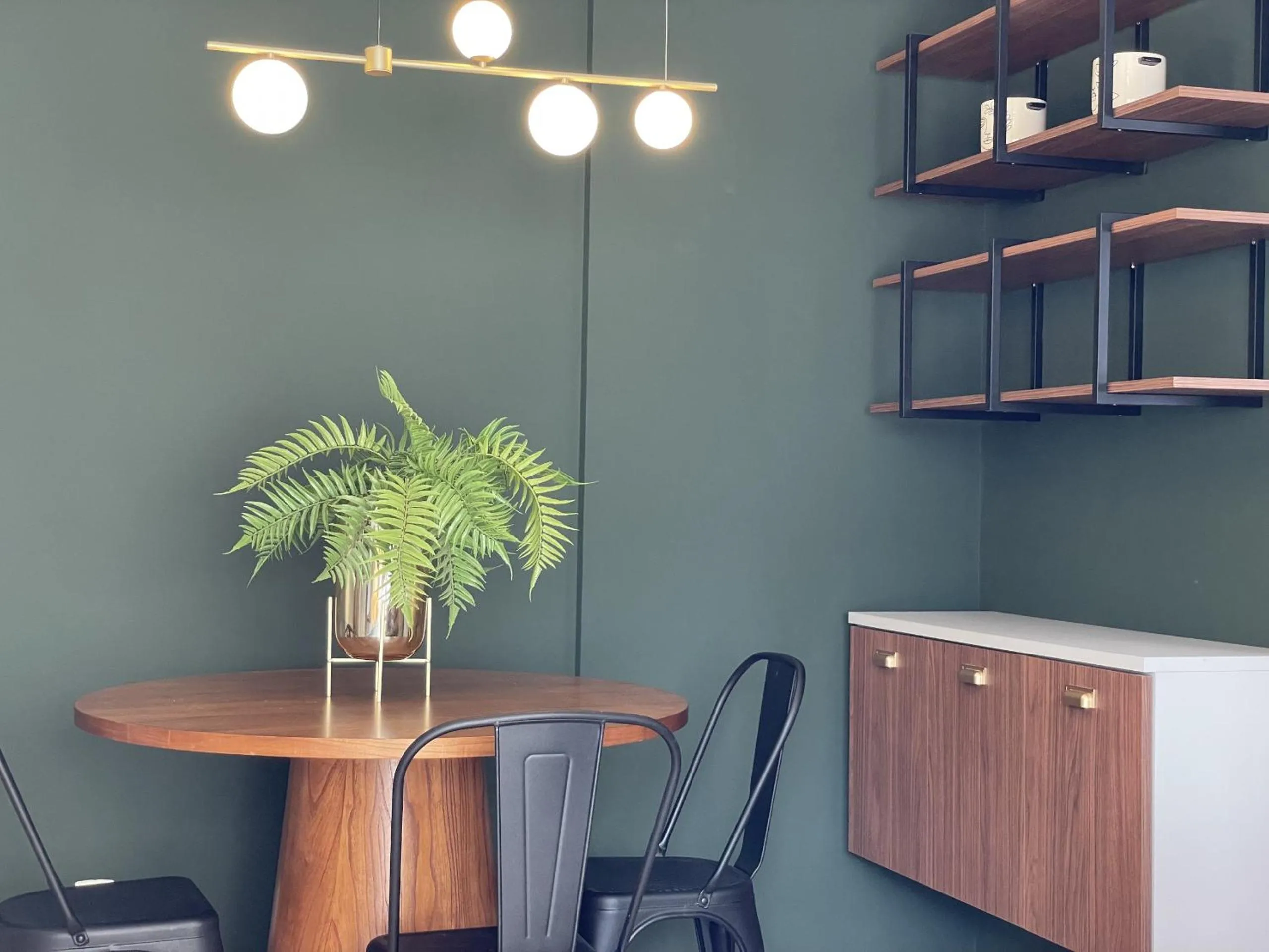 Dining area in Akile Hype