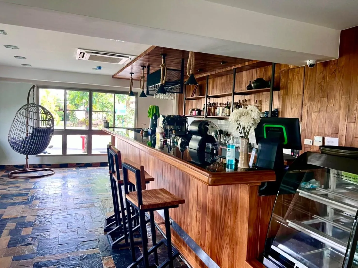 Lounge or bar in Cha Li's Family Hotel&Hostel