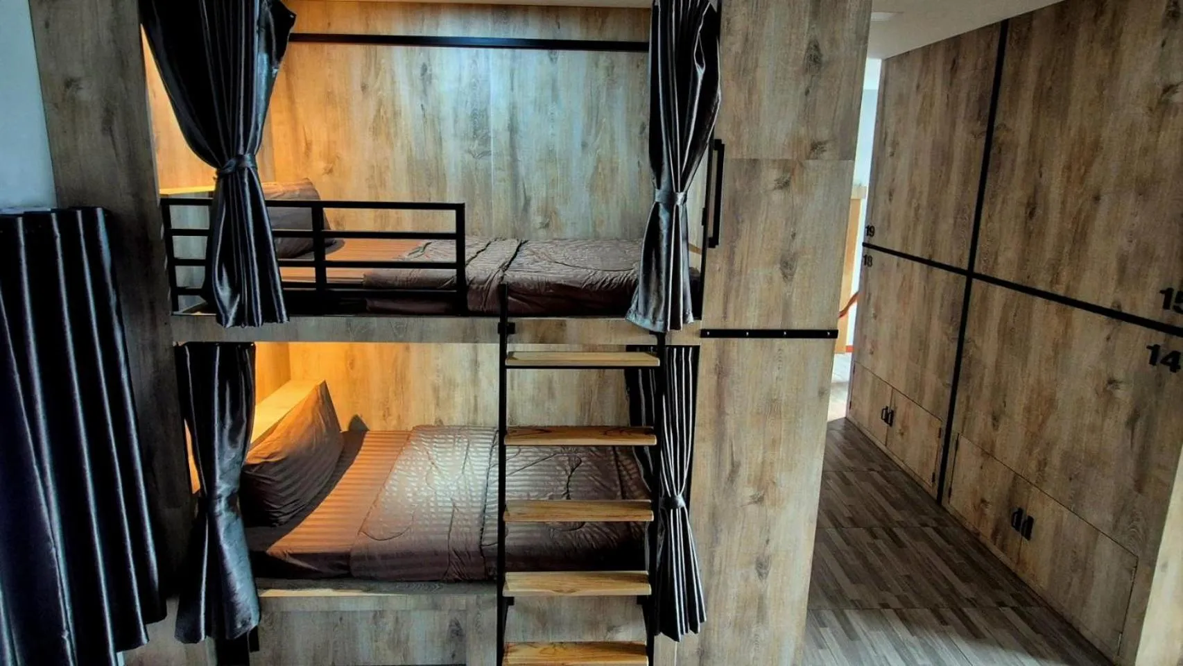 Bed in Cha Li's Family Hotel&Hostel