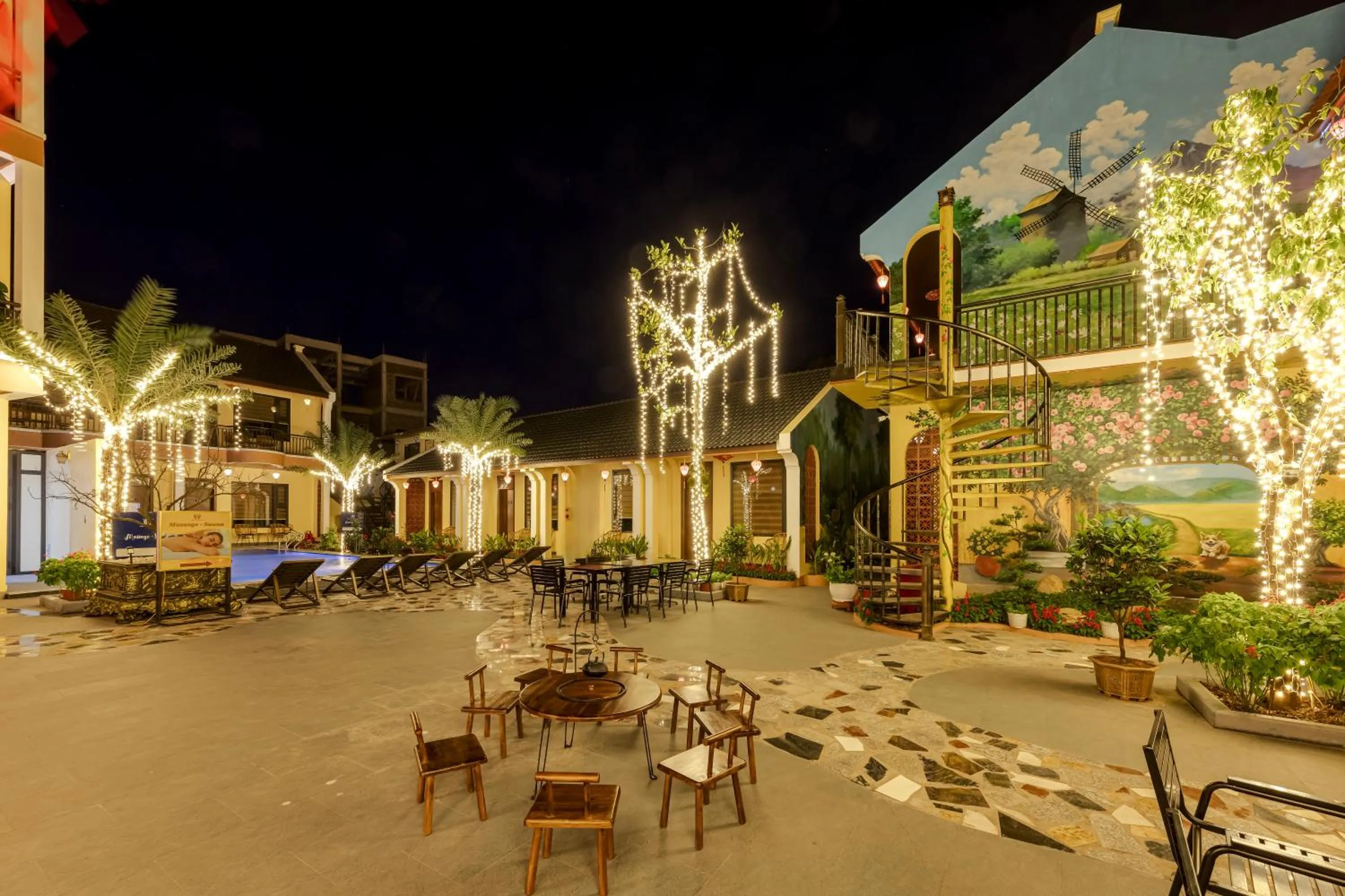 Patio in Tam Coc Center Luxury Hotel & Villa