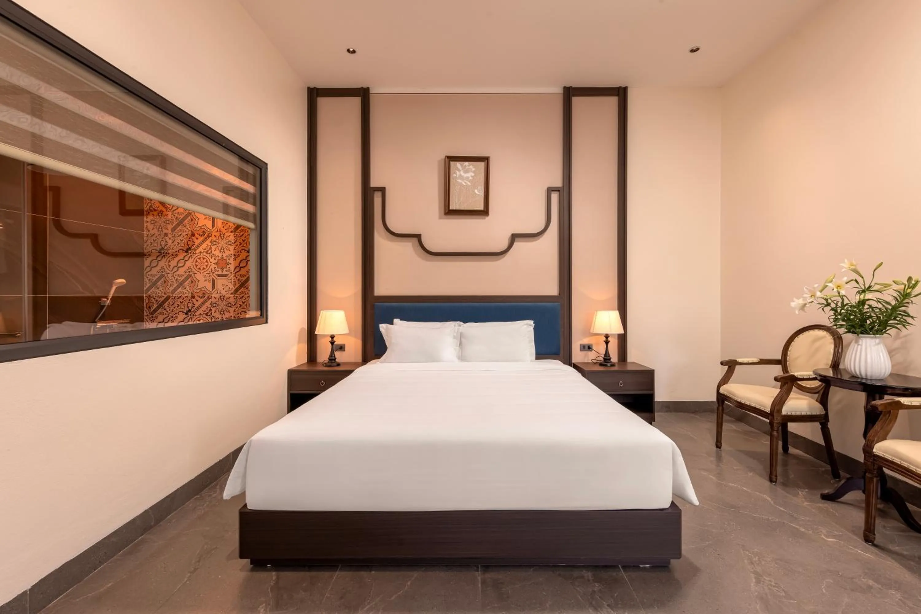 Deluxe Double Room with Bath - single occupancy in Tam Coc Center Luxury Hotel & Villa