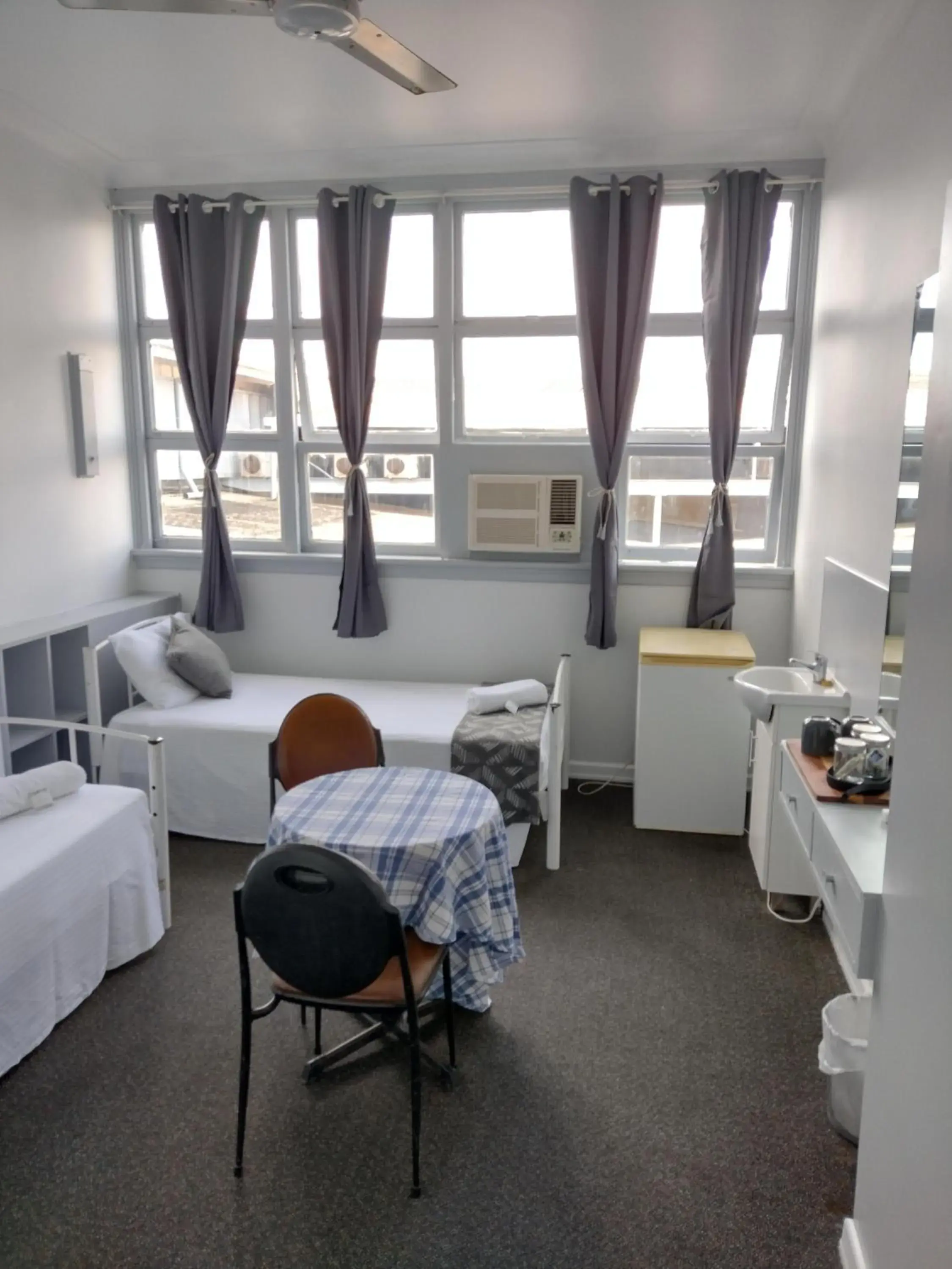 Standard Twin Room with Shared Bathroom - single occupancy in Ayr Hotel Standard Twin Room with Shared Bathroom - single occupancy in Ayr Hotel
