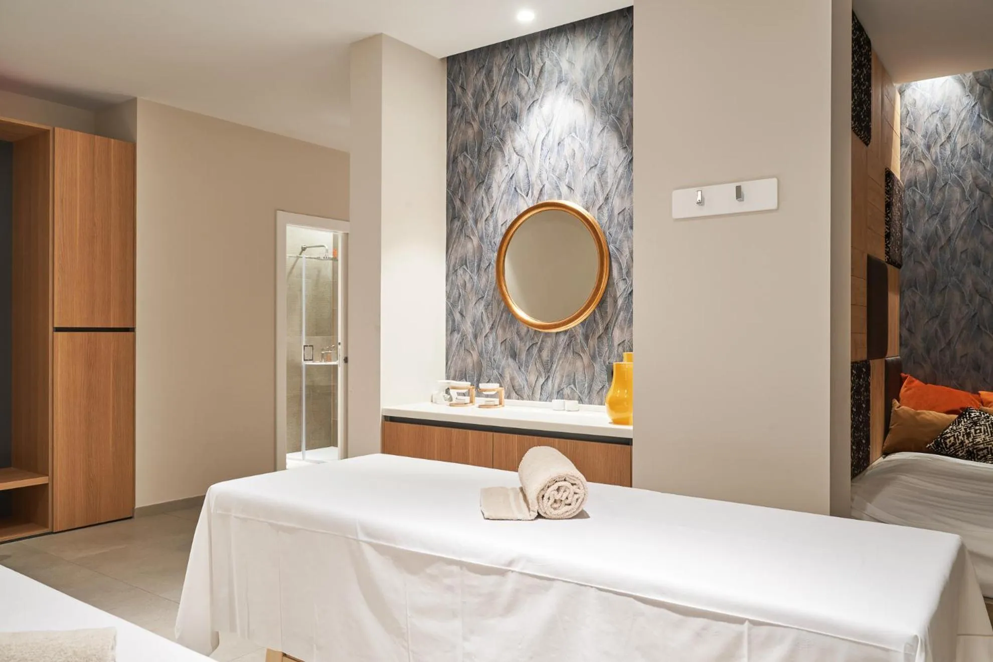 Massage, Bed in Borgo Lanciano