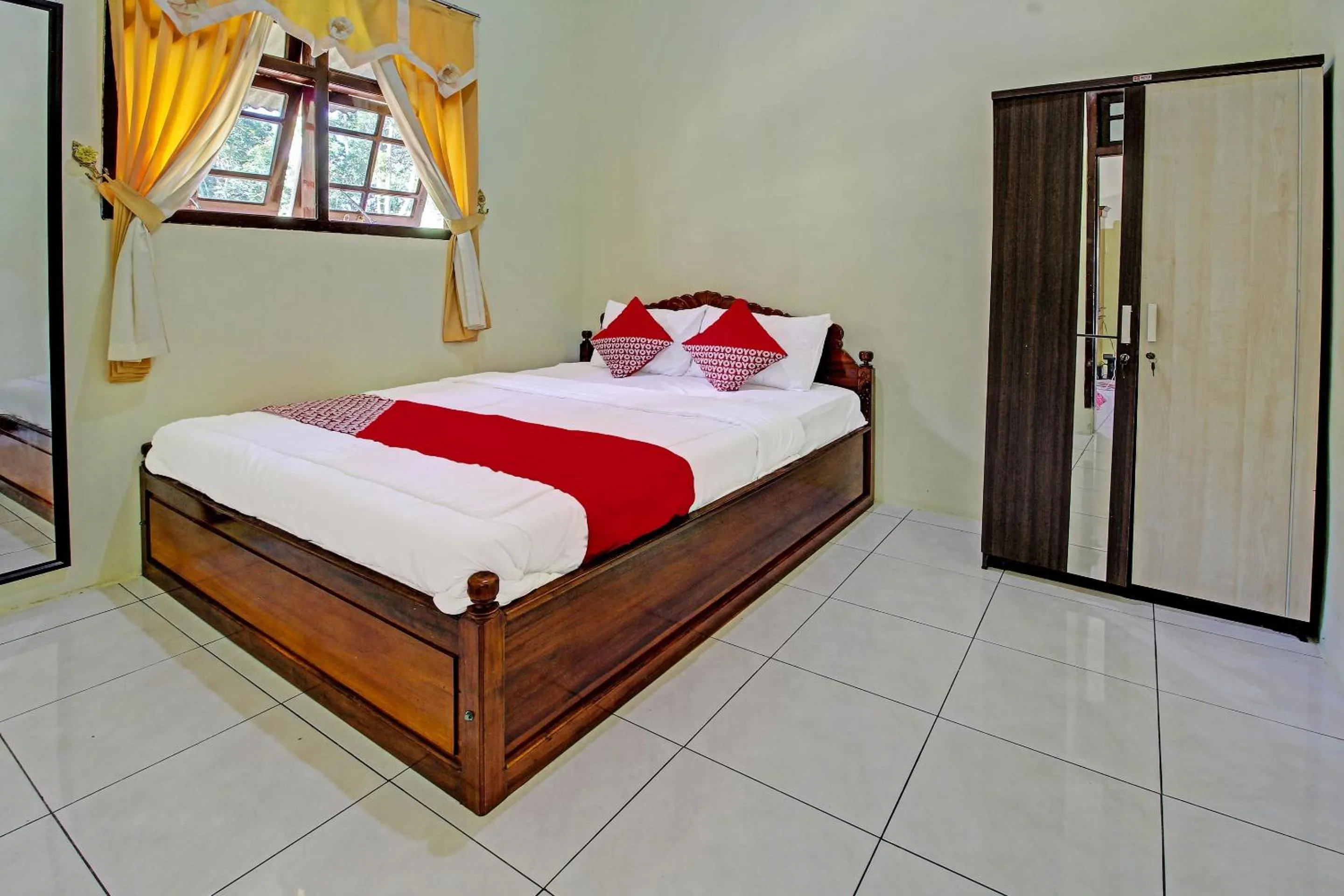 Bedroom, Bed in OYO Life 91177 Desa Wisata Duren Sari