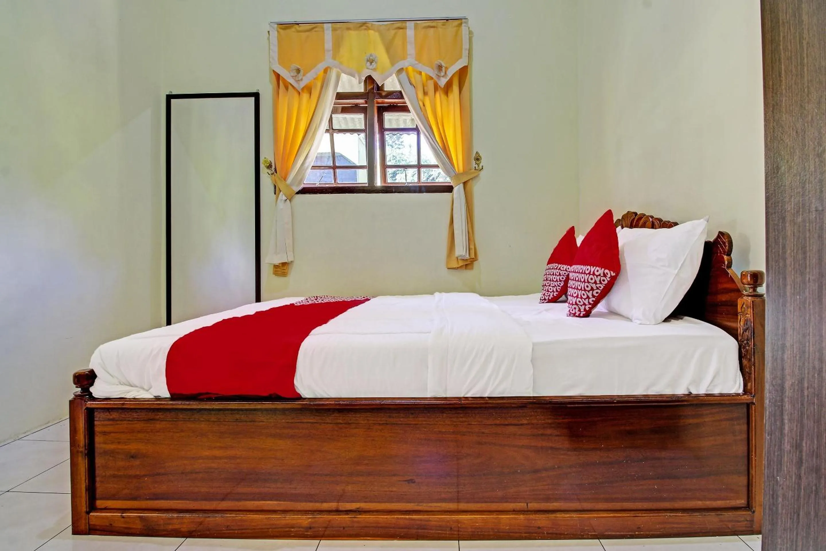 Bedroom, Bed in OYO Life 91177 Desa Wisata Duren Sari